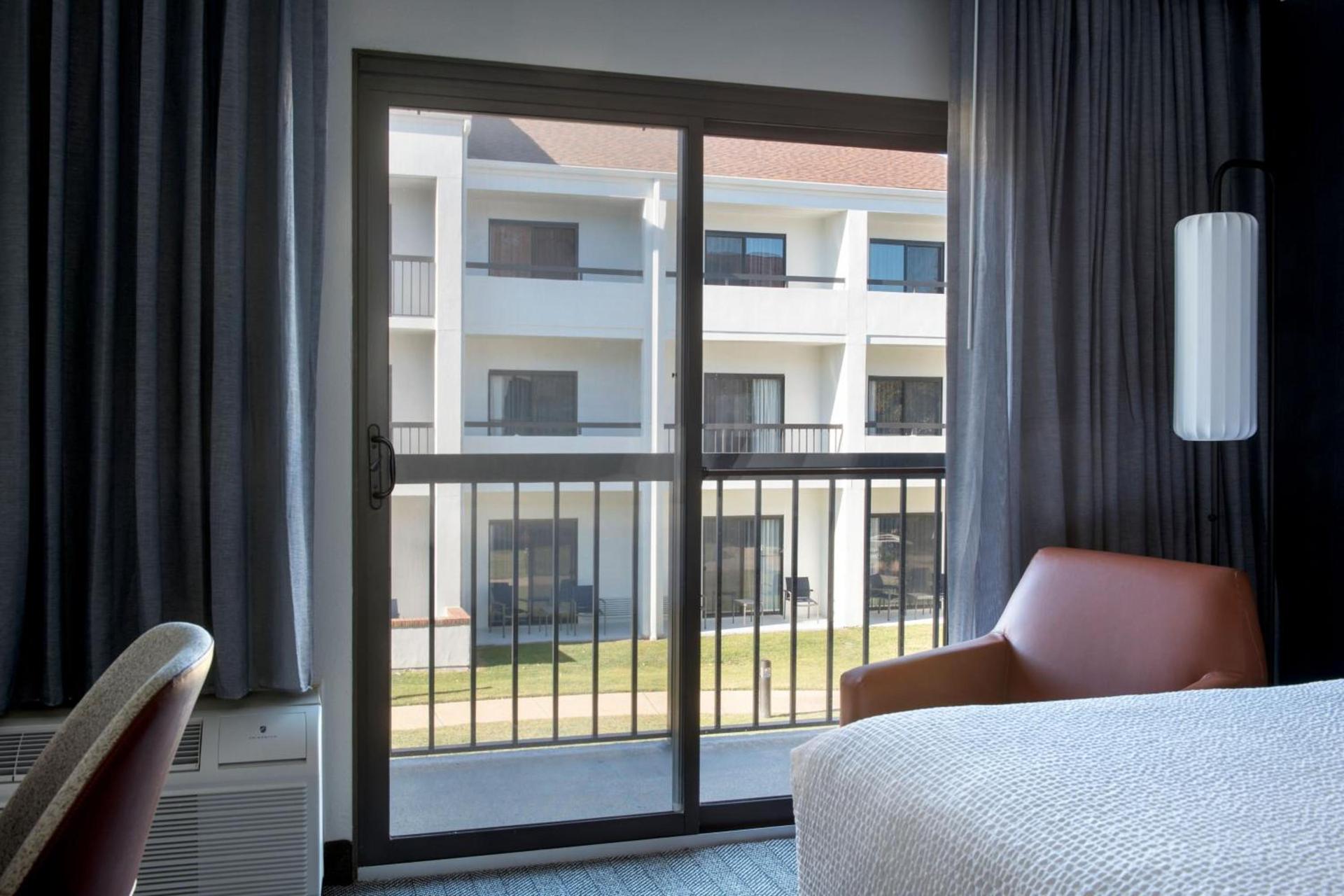 Courtyard by Marriott Annapolis photo 11