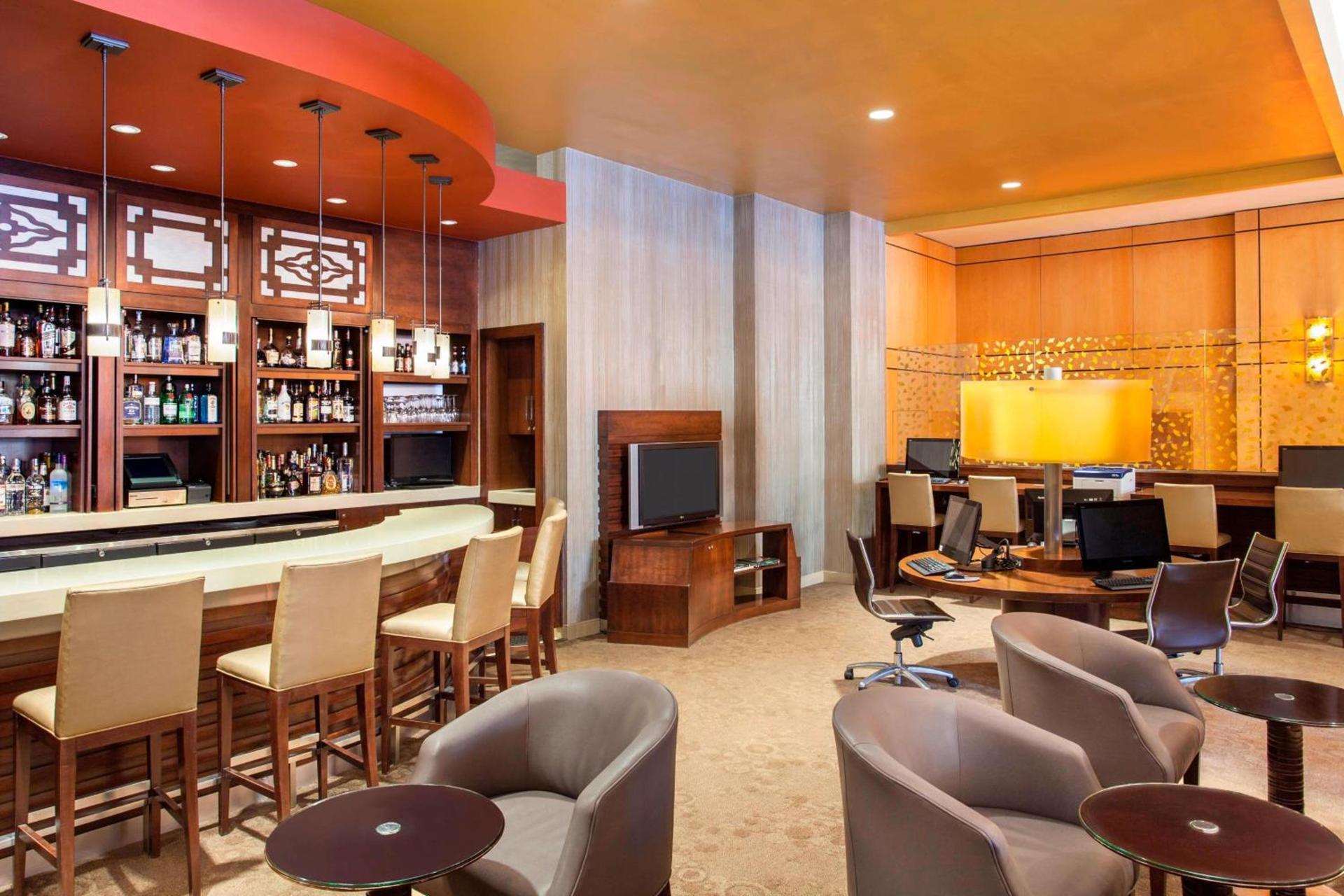 Sheraton LaGuardia East Hotel photo 3