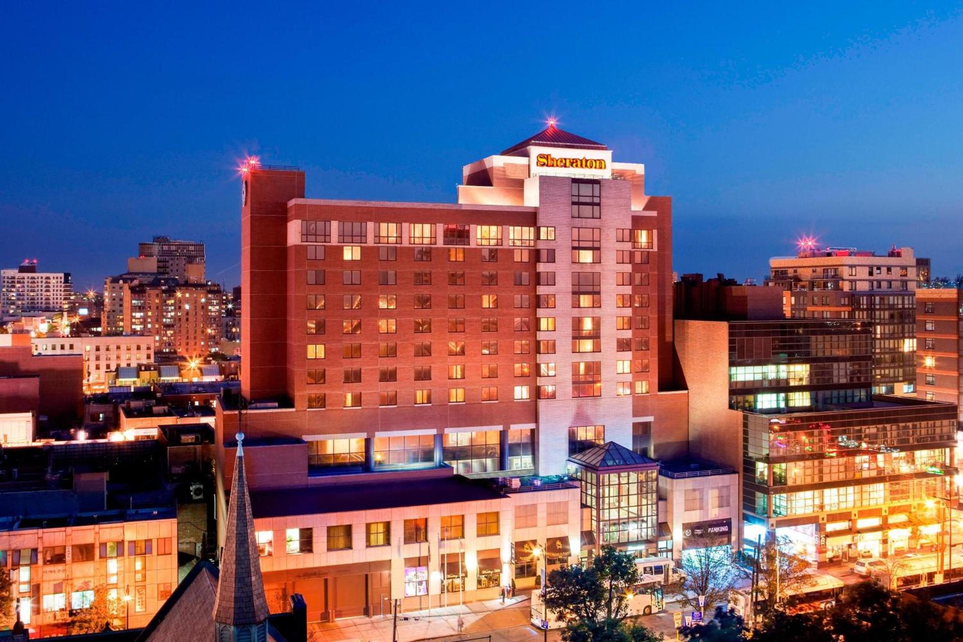 Sheraton LaGuardia East Hotel photo 1