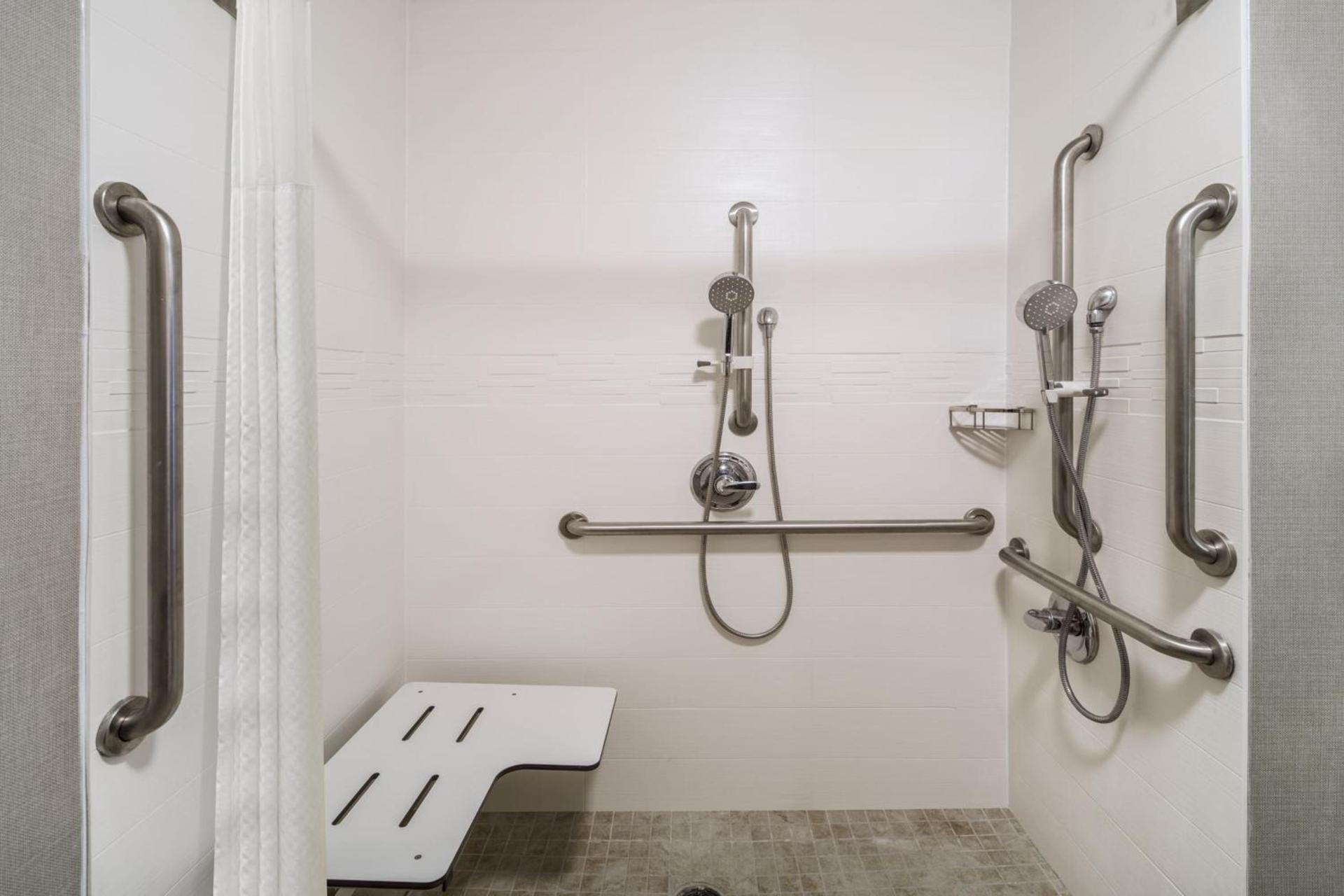 Residence Inn by Marriott Chicago Oak Brook photo 17