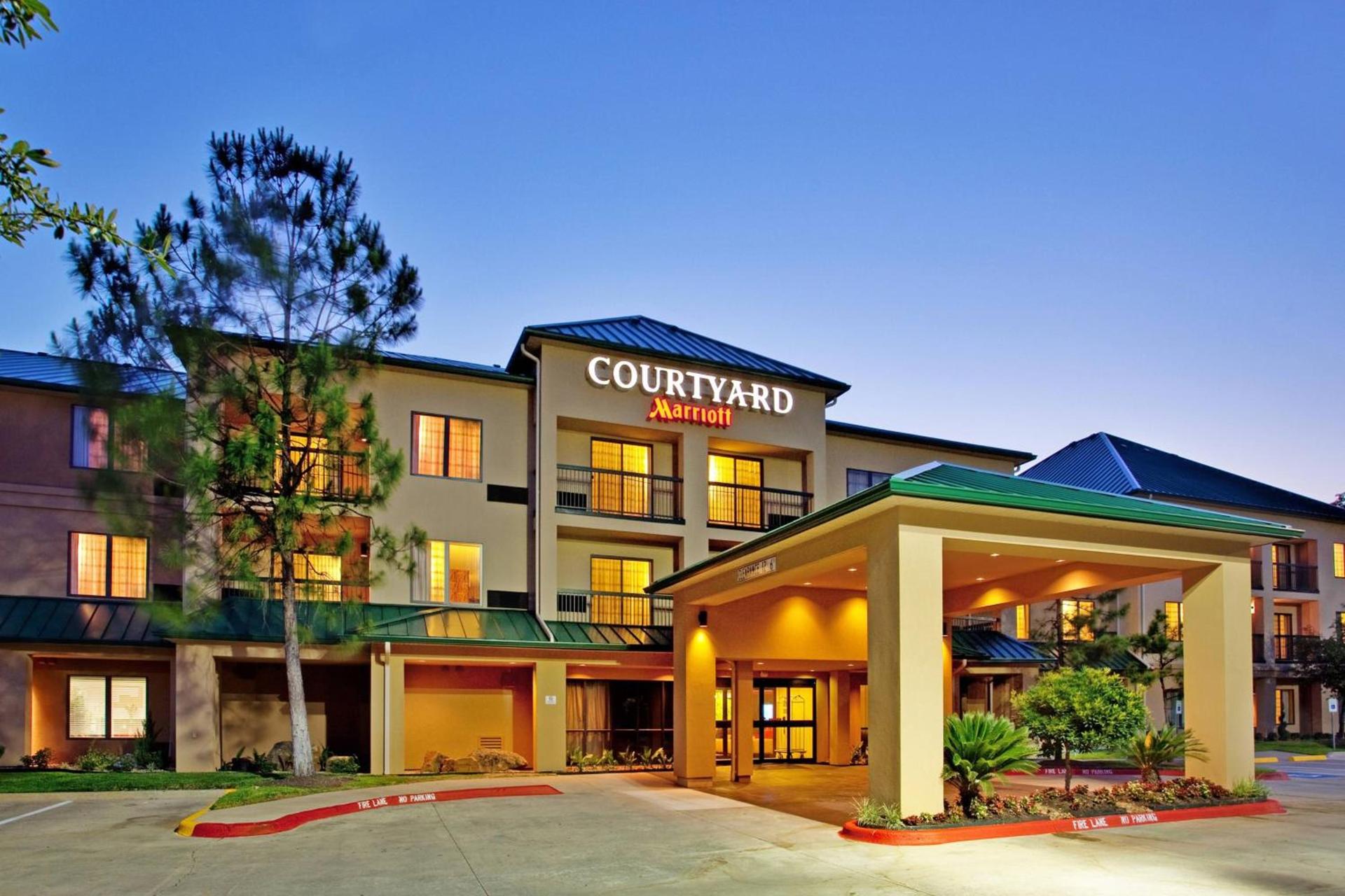 Courtyard Houston The Woodlands photo 1