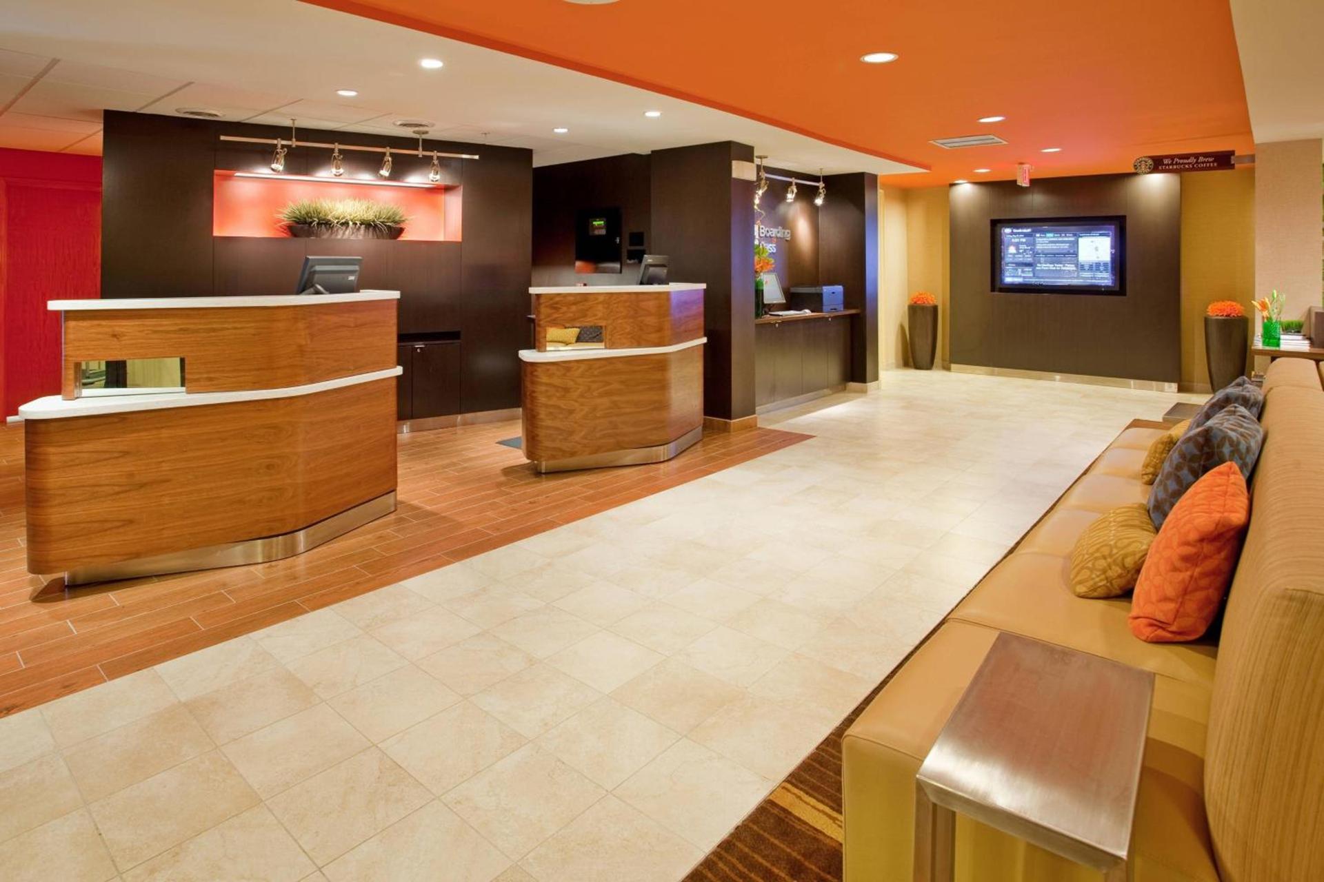 Courtyard Houston The Woodlands photo 3