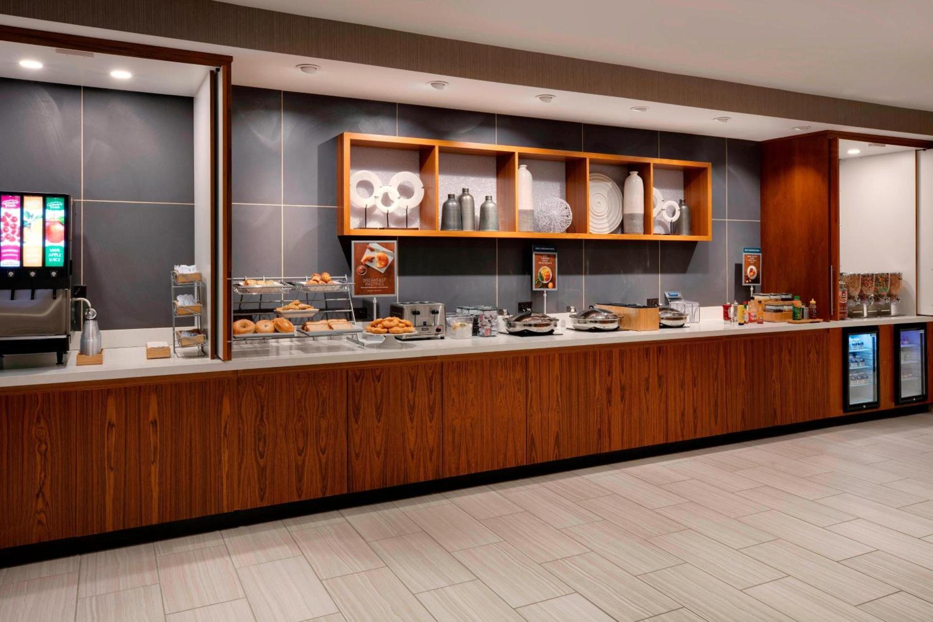 SpringHill Suites by Marriott Hampton Portsmouth photo 18