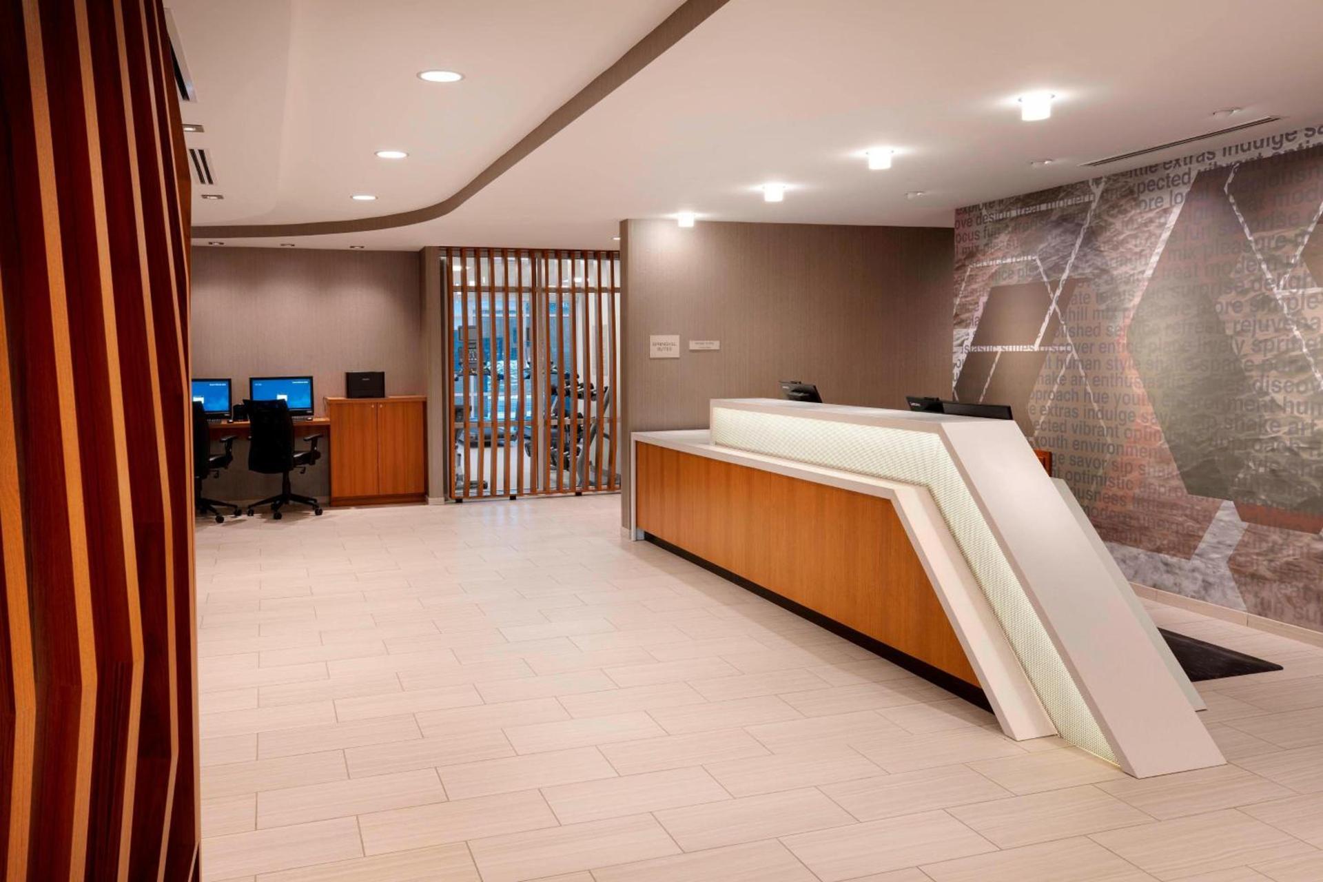 SpringHill Suites by Marriott Hampton Portsmouth photo 2