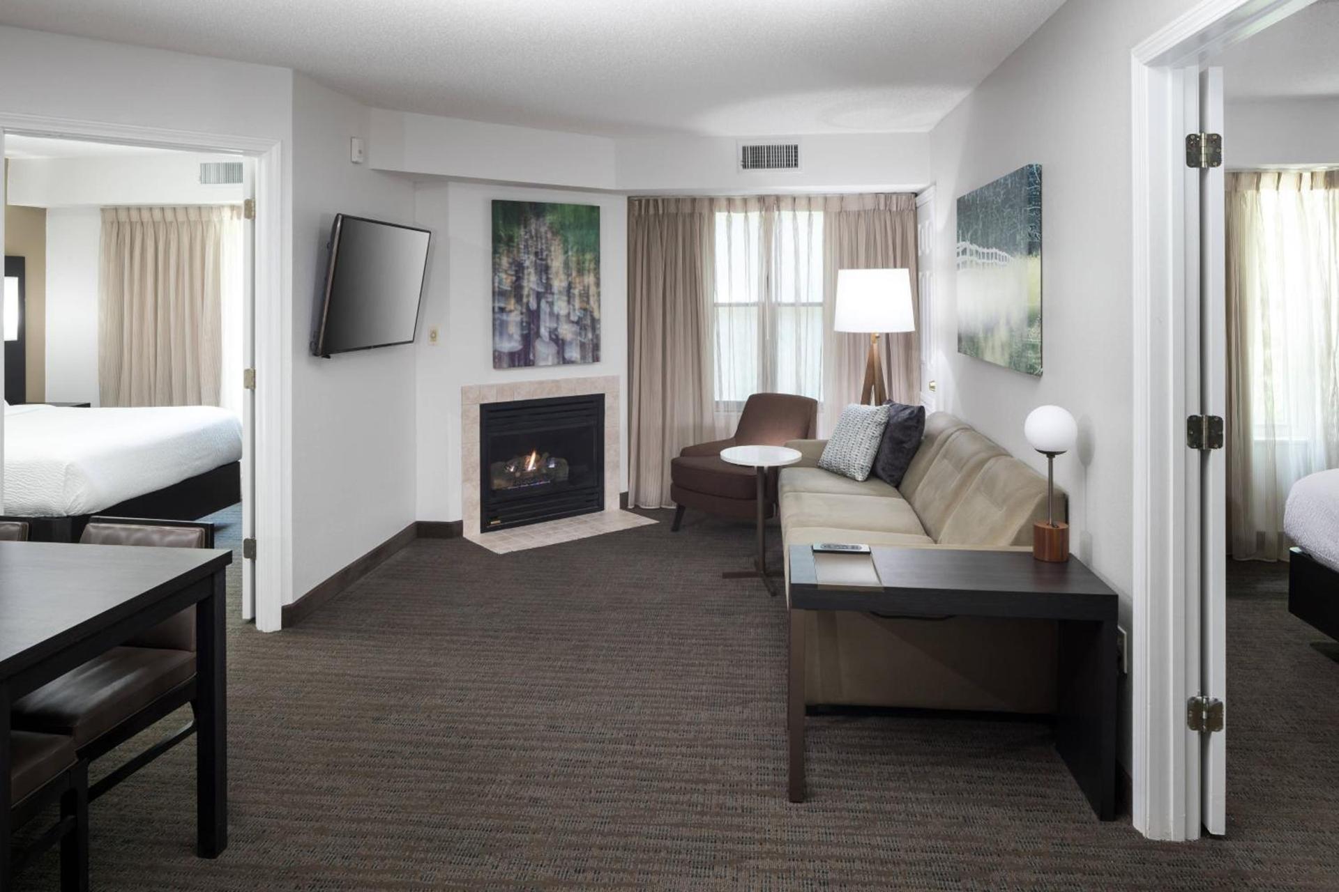 Residence Inn by Marriott Boston Westford photo 7