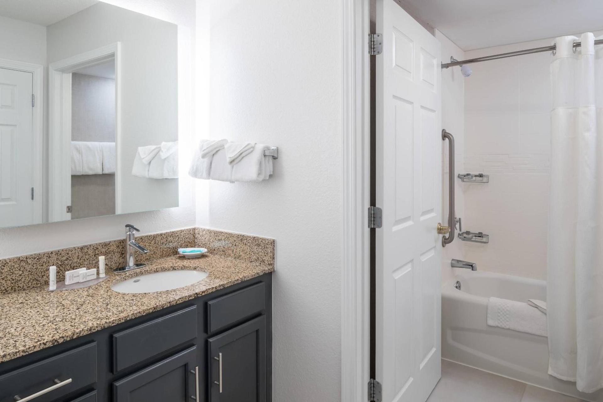 Residence Inn by Marriott Boston Westford photo 14