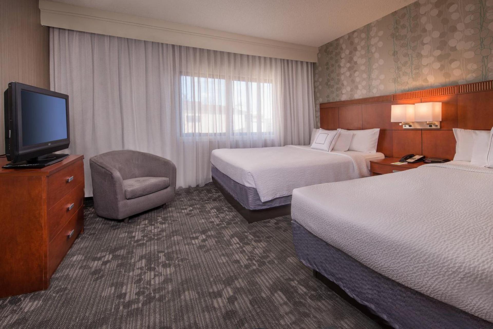 Courtyard by Marriott Dulles Airport Chantilly photo 13