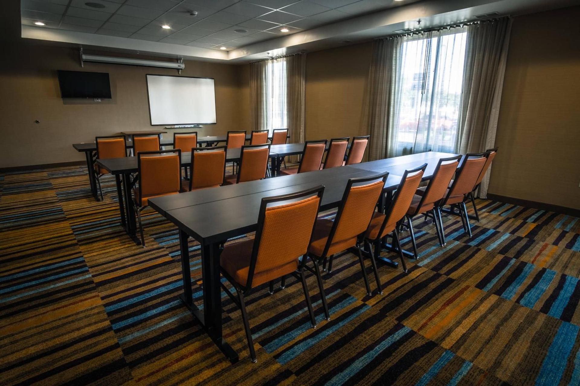 Fairfield Inn & Suites by Marriott Wisconsin Dells photo 20