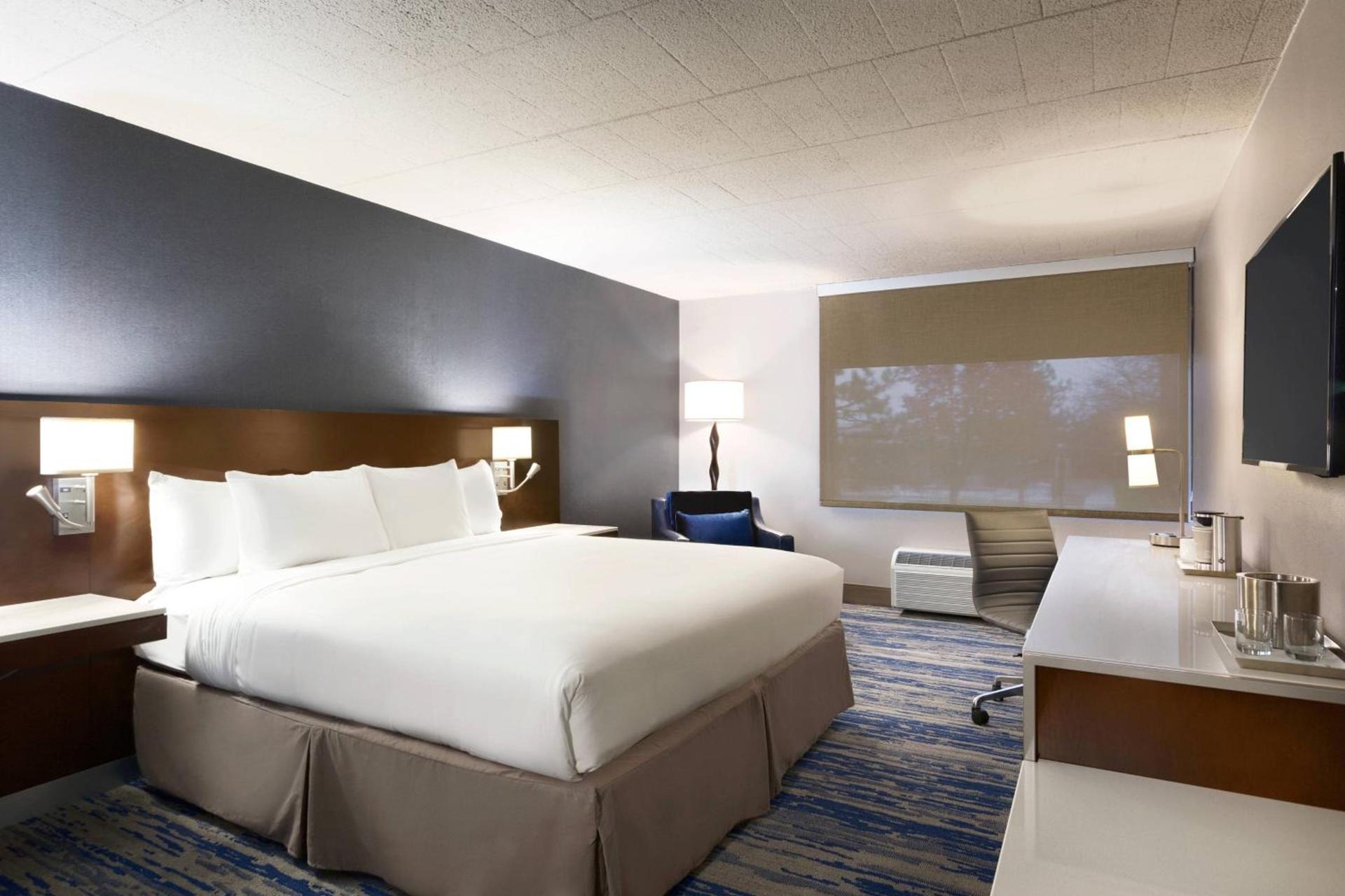Skyline Hotel Detroit Airport, SureStay Collection by Best Western photo 23