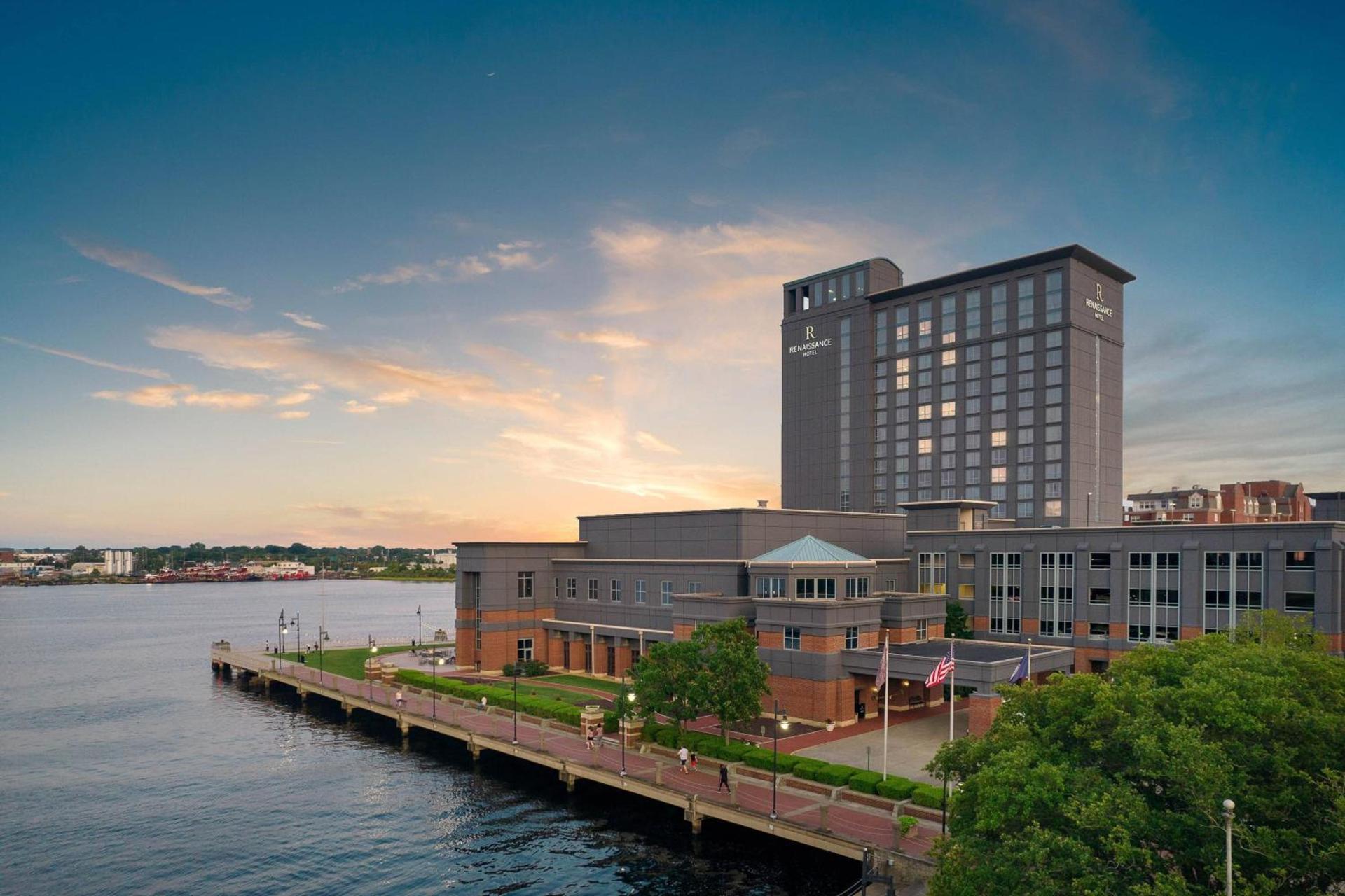 Renaissance Portsmouth-Norfolk Waterfront Hotel photo 2