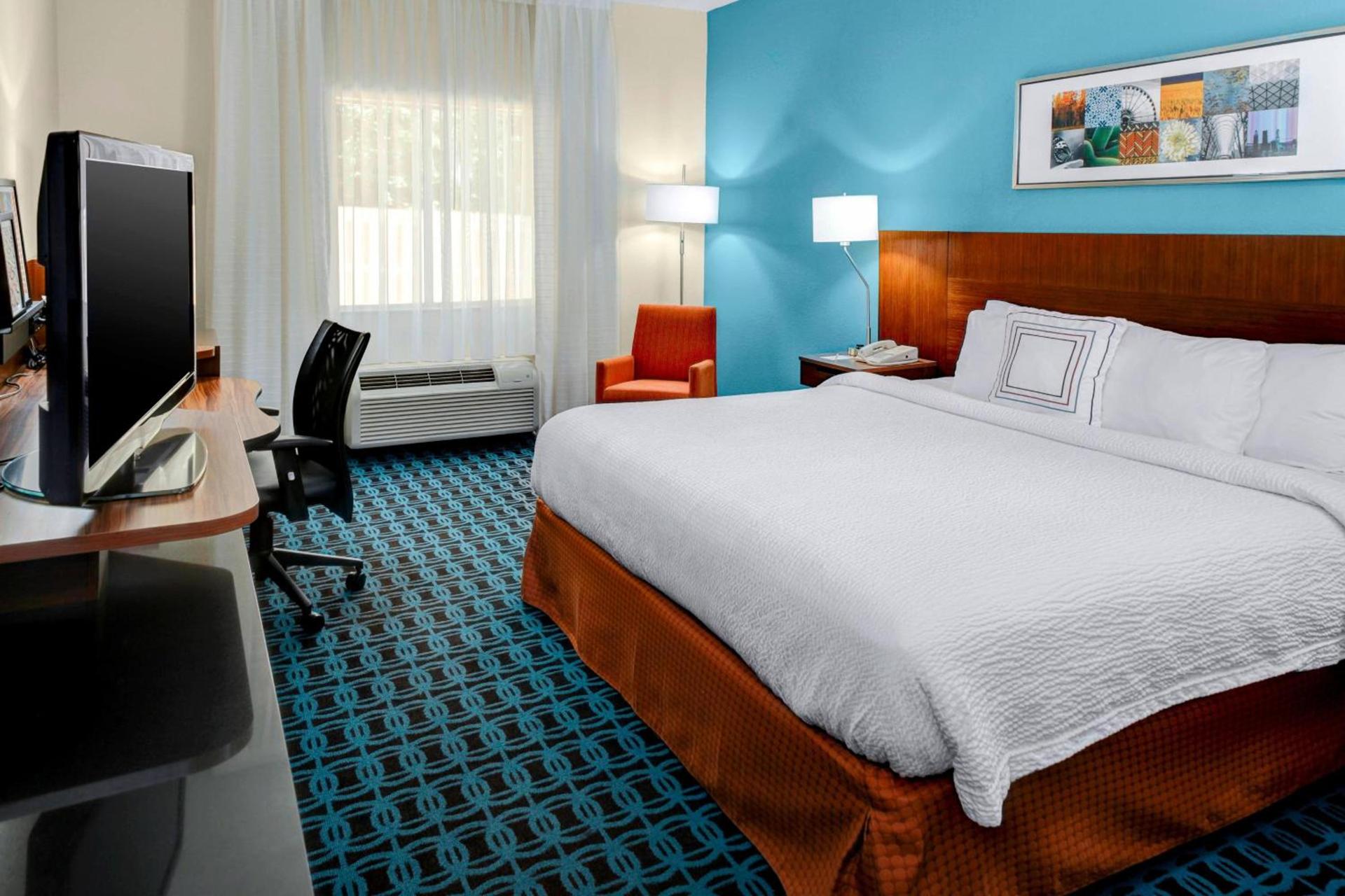 Fairfield Inn by Marriott Dothan photo 7