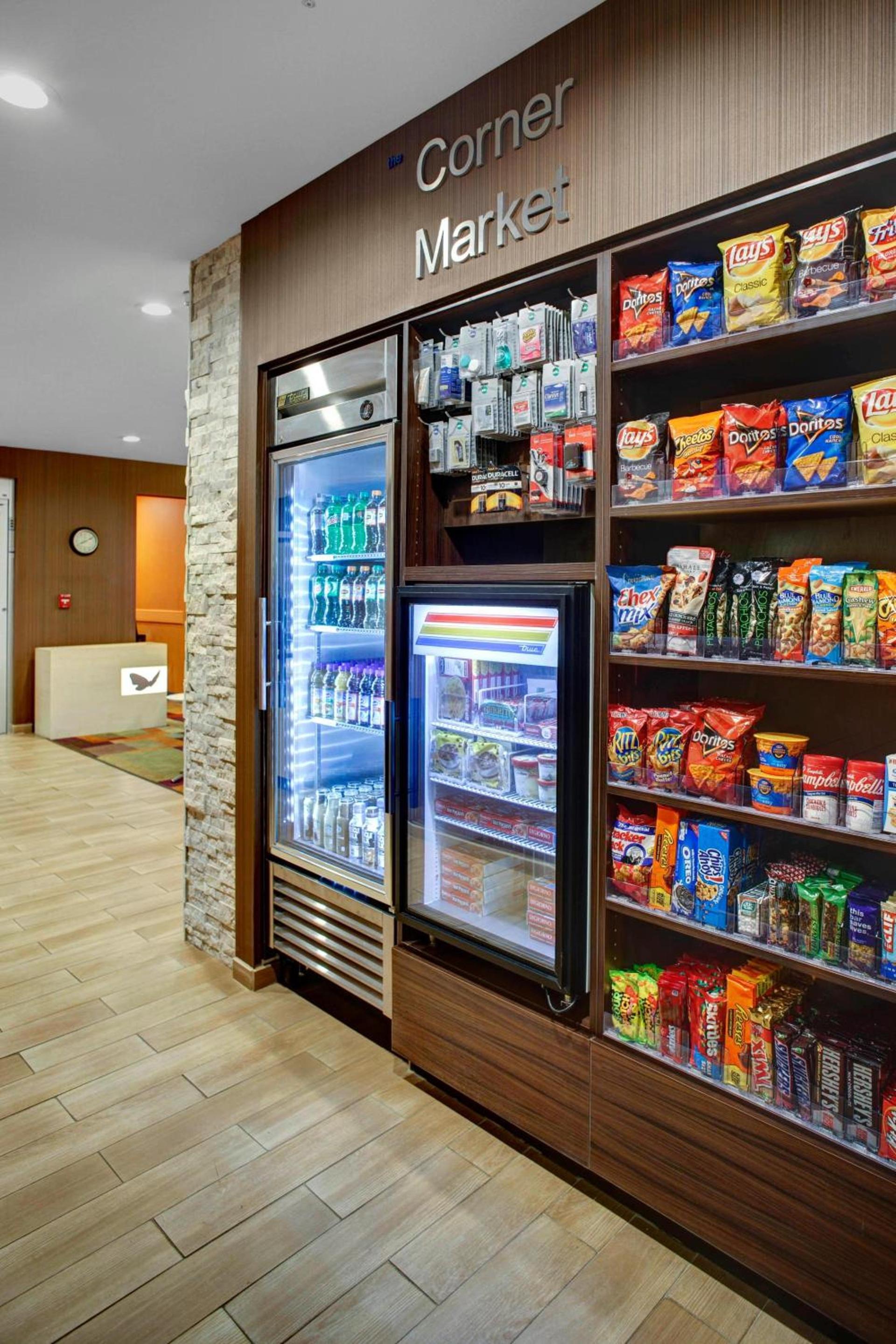 Fairfield Inn by Marriott Dothan photo 15