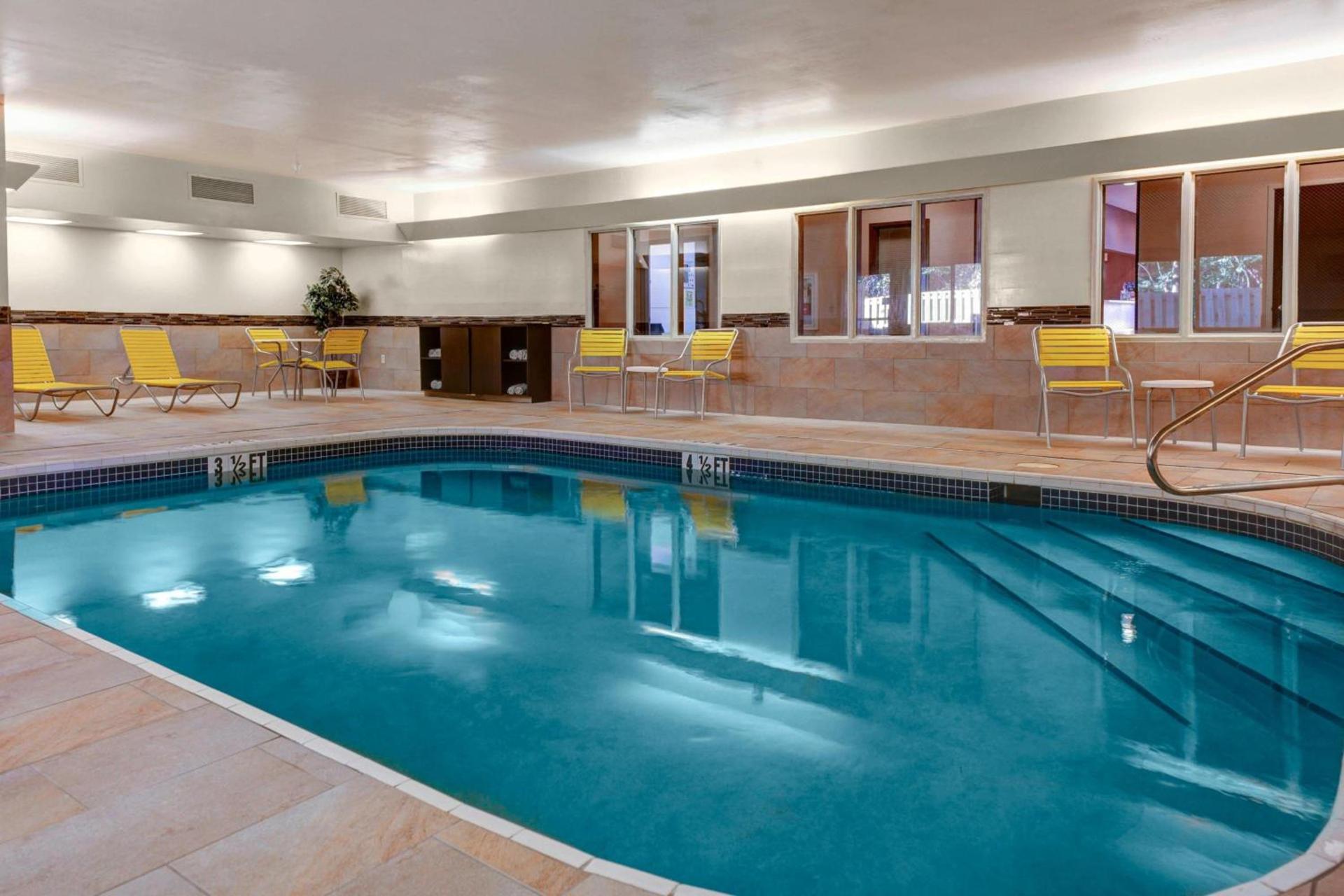 Fairfield Inn by Marriott Dothan photo 19