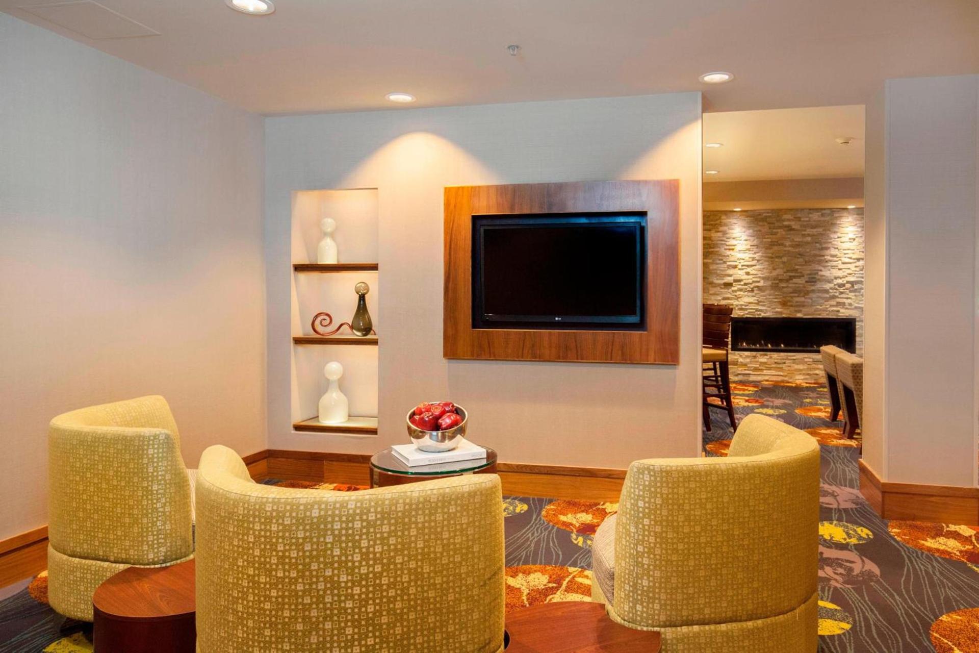 Courtyard by Marriott Ithaca Airport/University photo 18