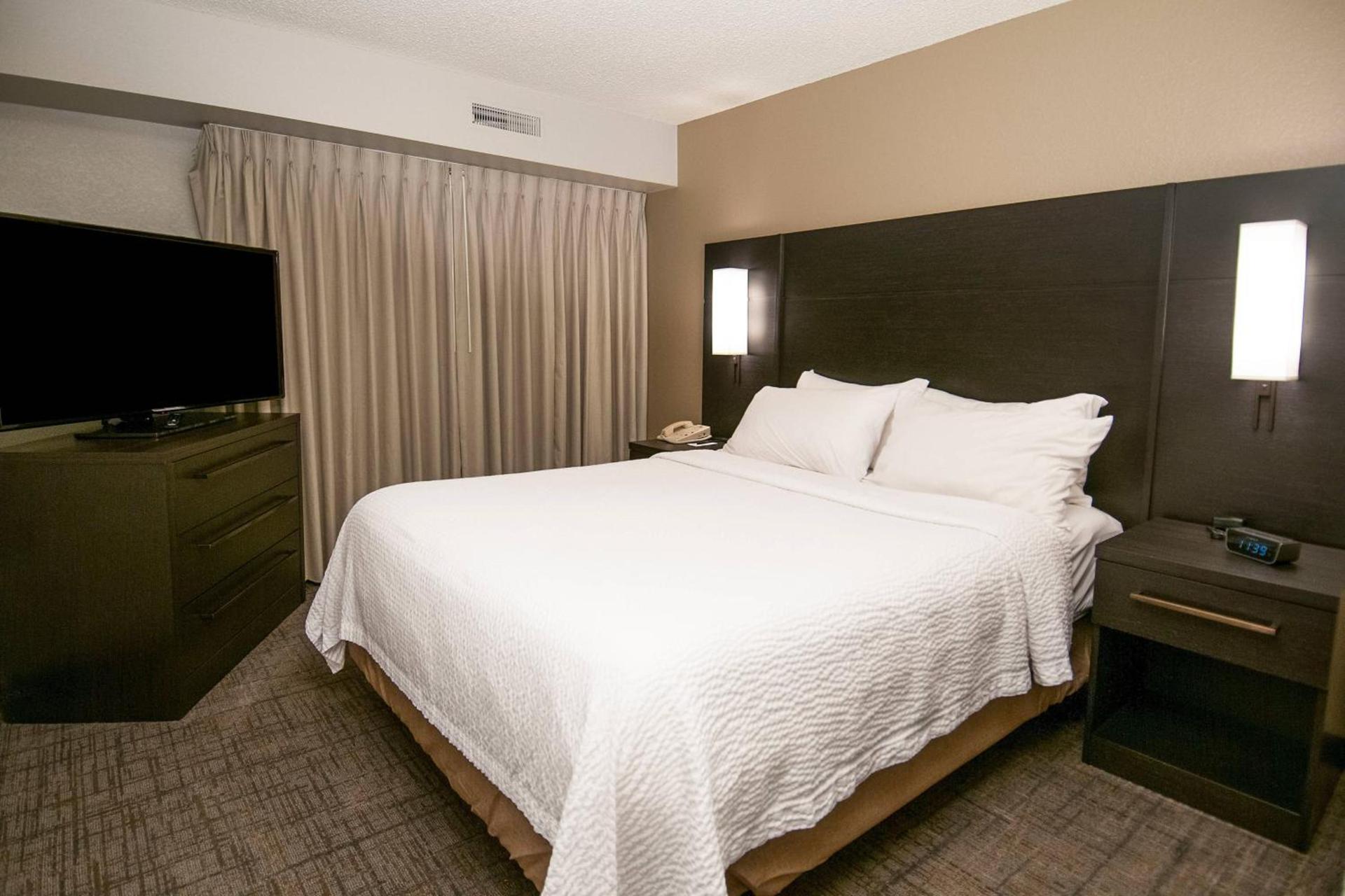 Residence Inn by Marriott Springdale photo 8