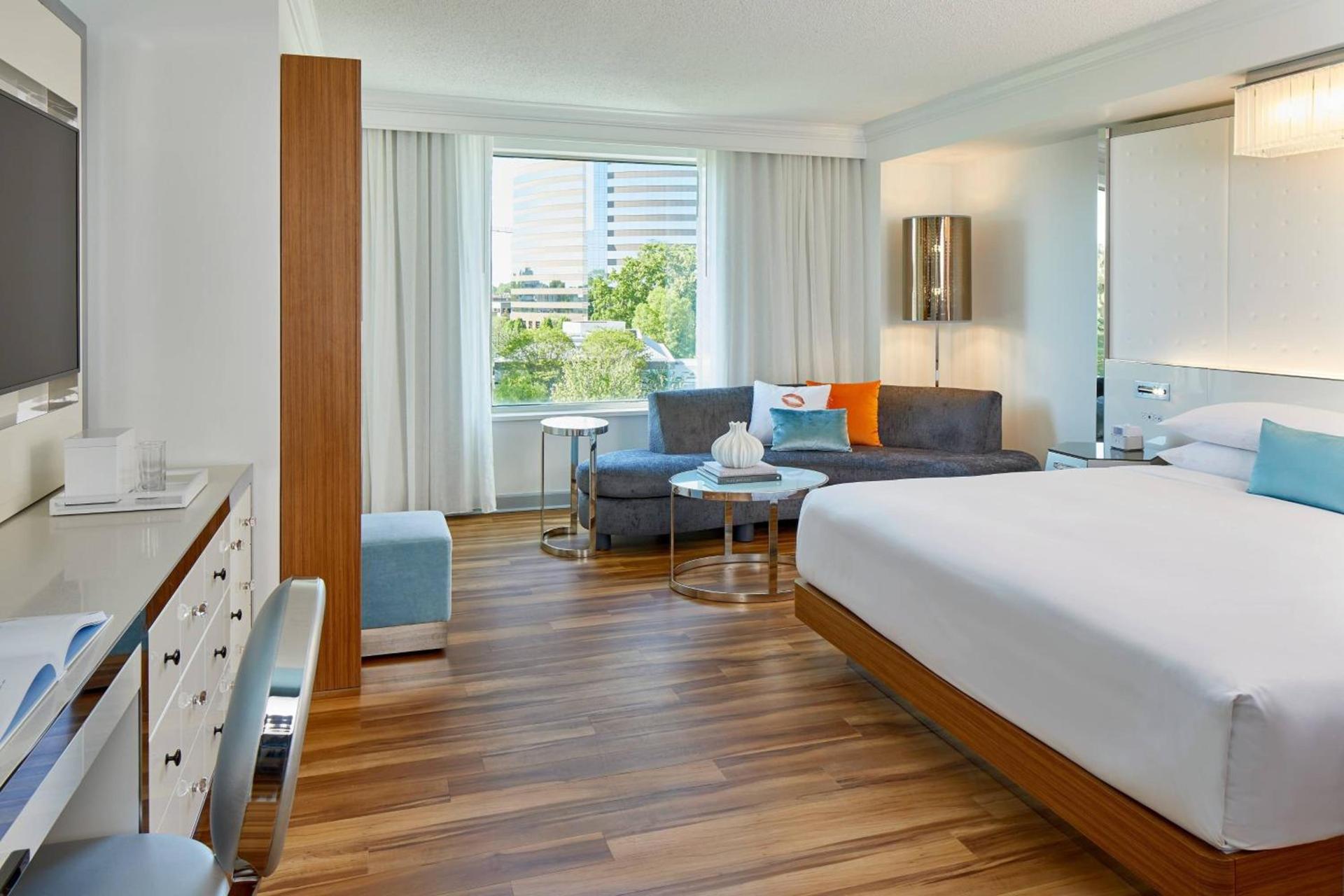 Renaissance Charlotte SouthPark Hotel photo 12