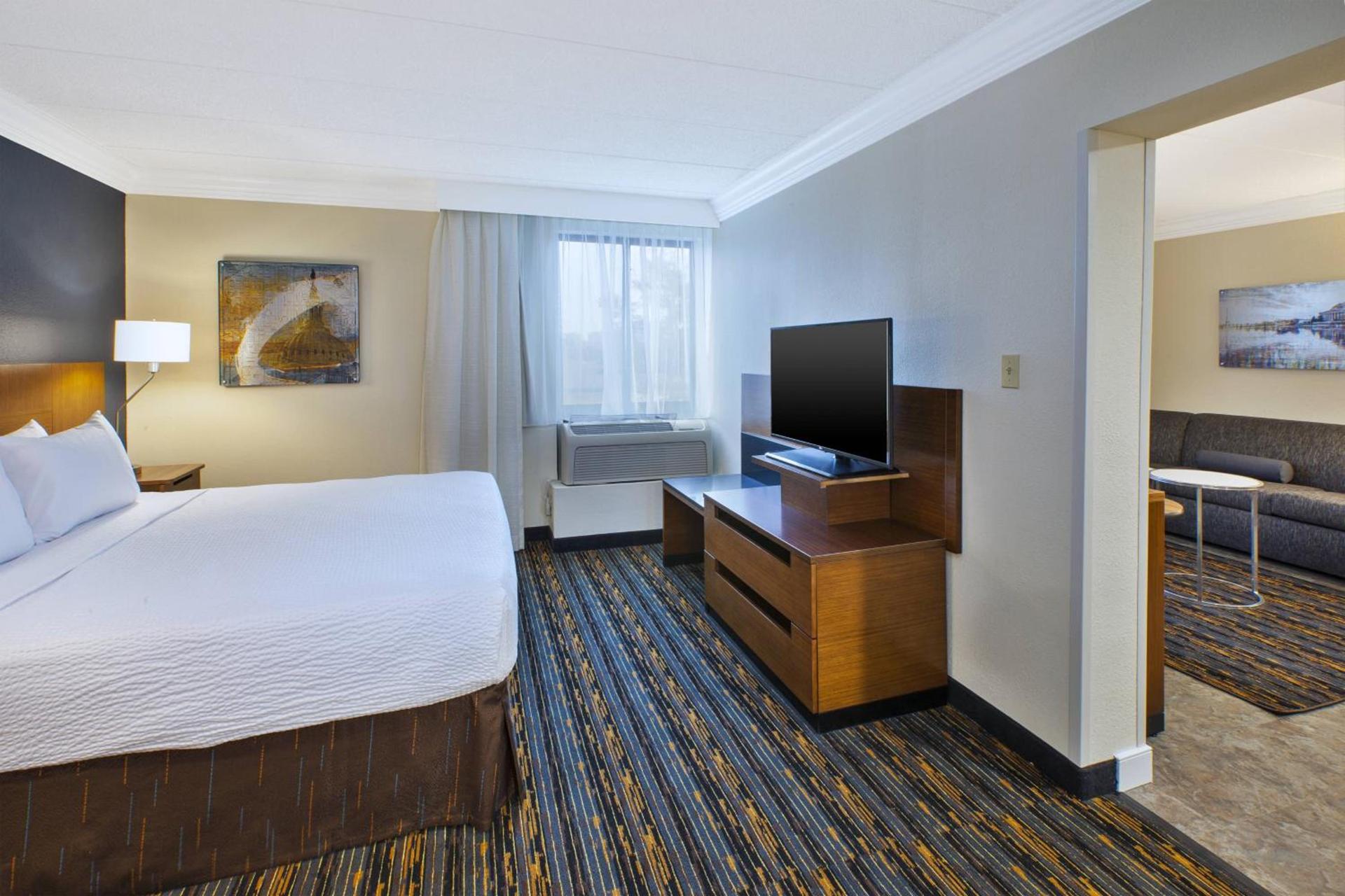 Fairfield by Marriott Inn & Suites Herndon Reston photo 14
