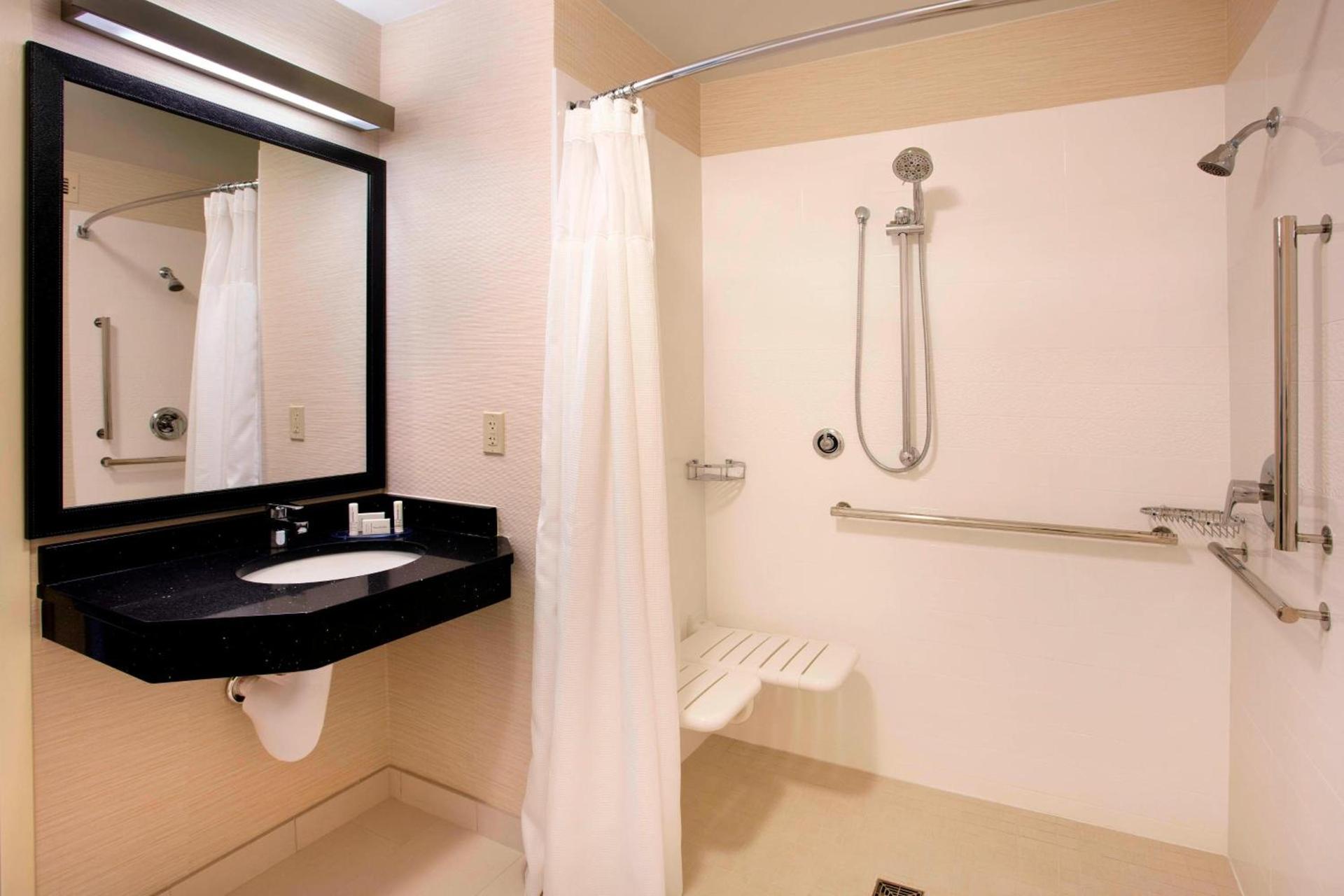 Fairfield Inn & Suites Merrillville photo 7