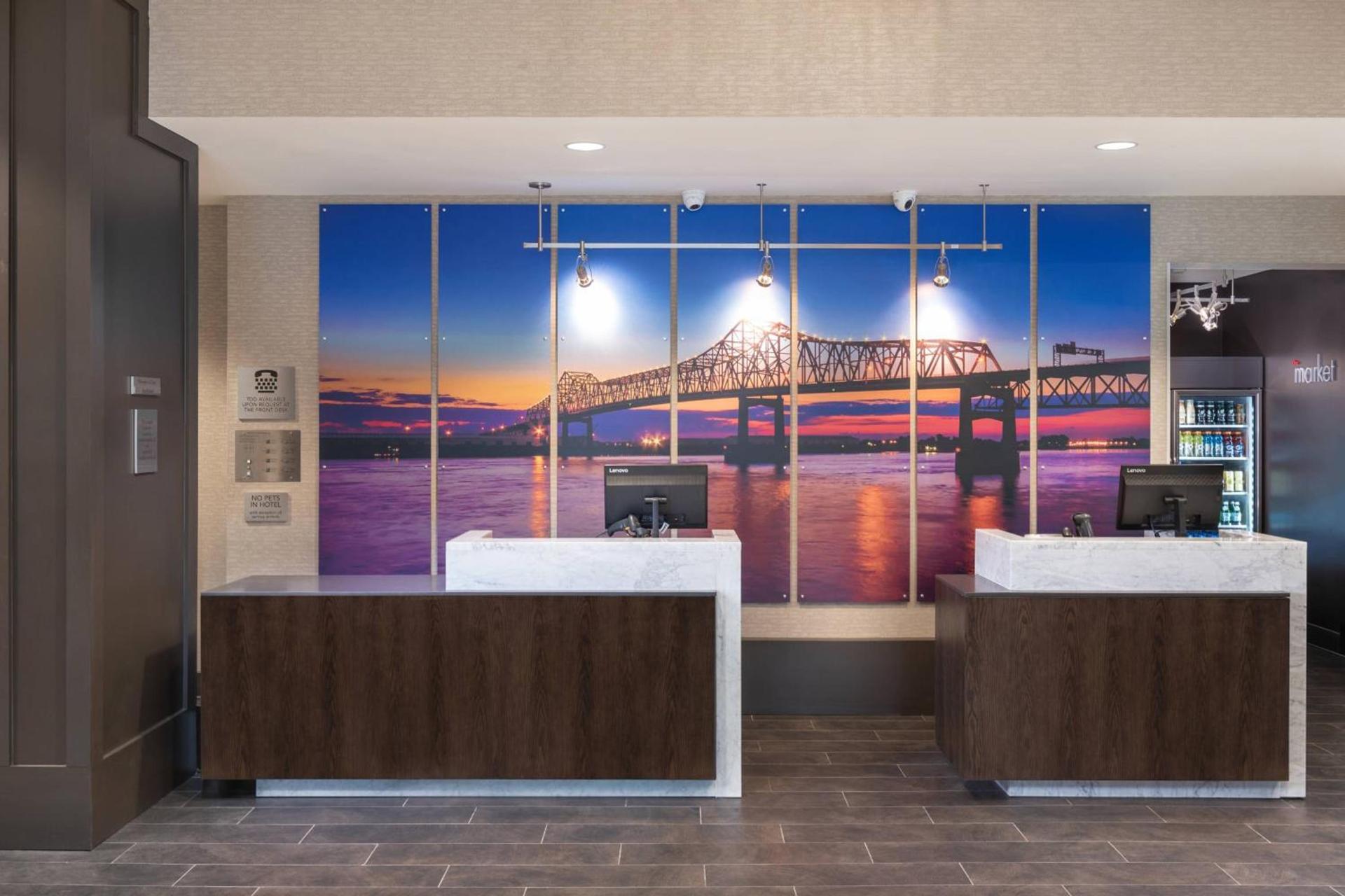 Courtyard by Marriott Baton Rouge Downtown photo 2