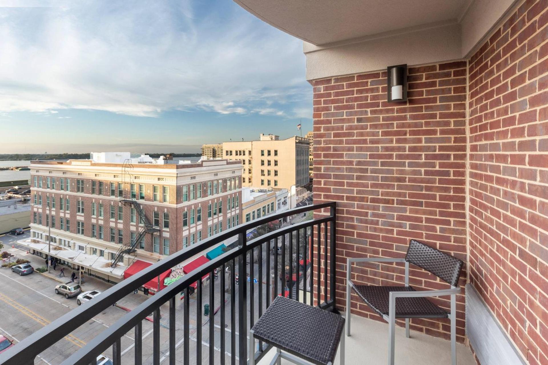Courtyard by Marriott Baton Rouge Downtown photo 1