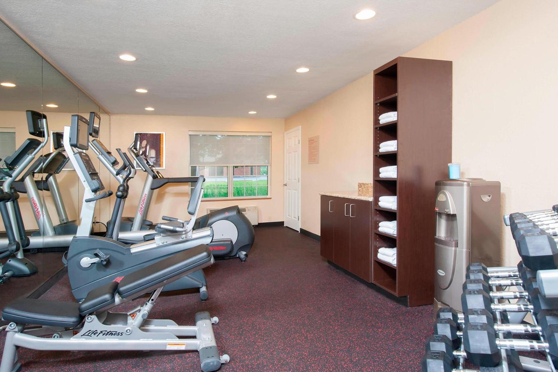 TownePlace Suites Indianapolis Park 100 photo 15