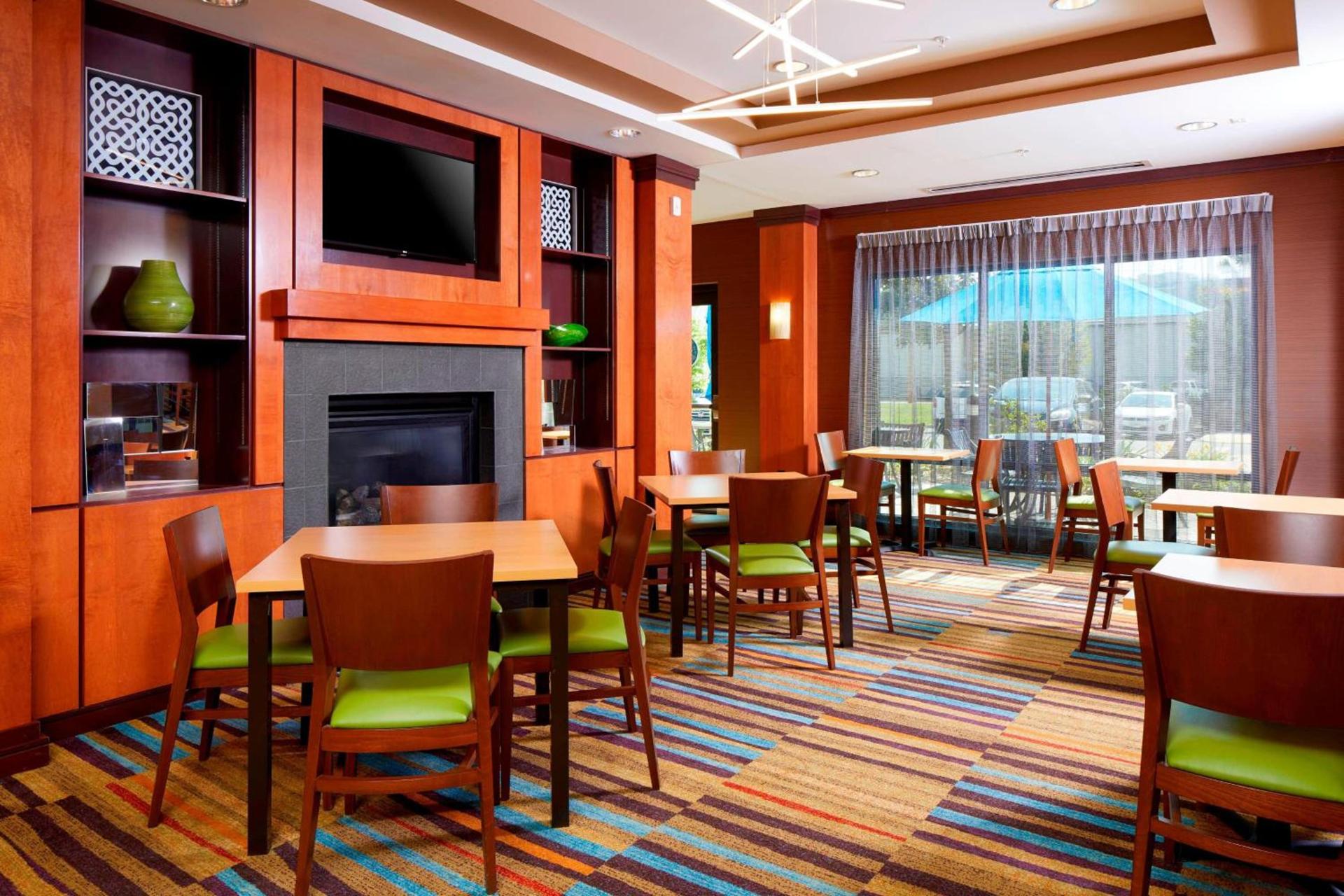 Fairfield Inn & Suites by Marriott Cumberland photo 18