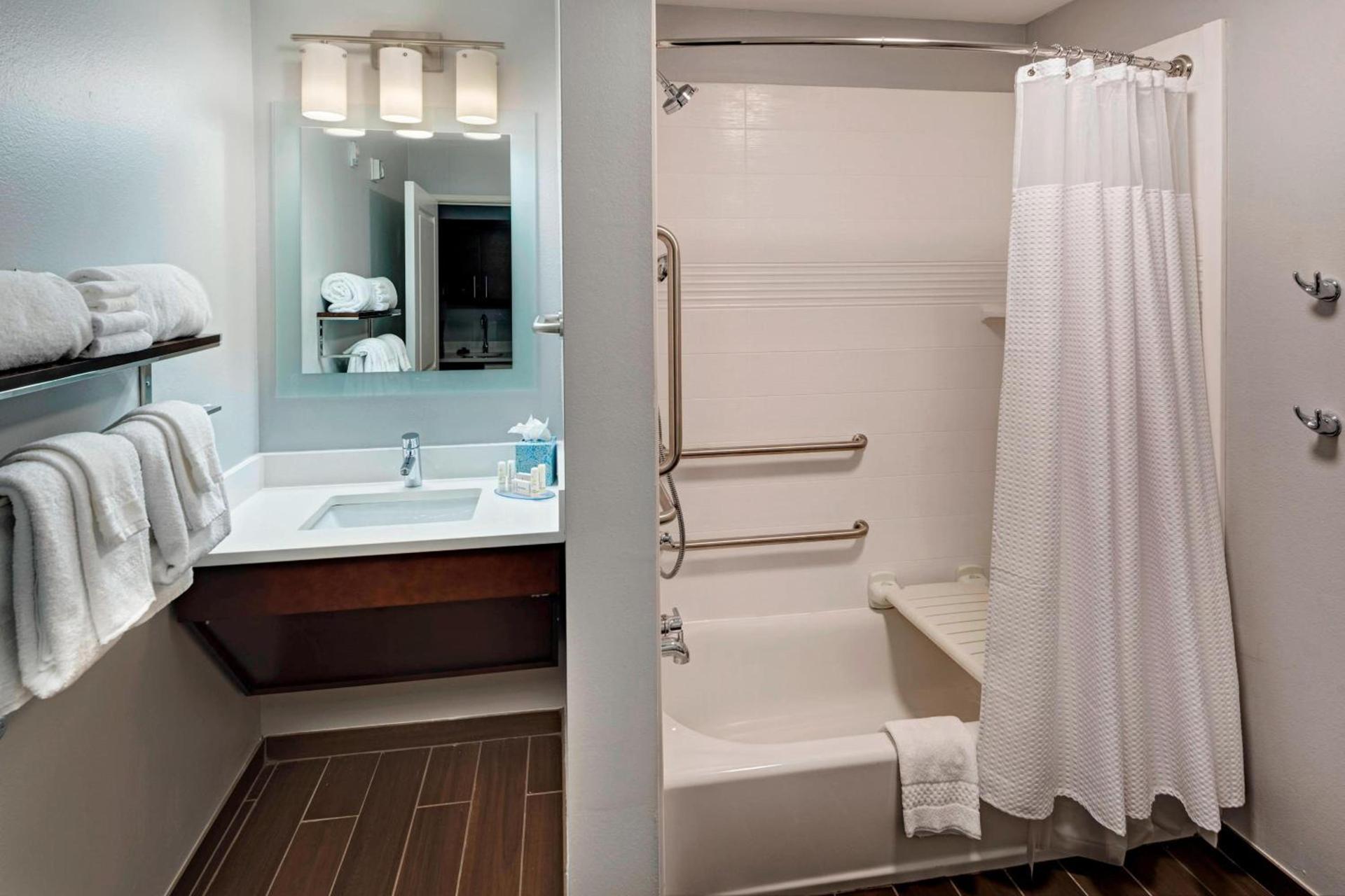 TownePlace Suites by Marriott Baton Rouge Port Allen photo 15