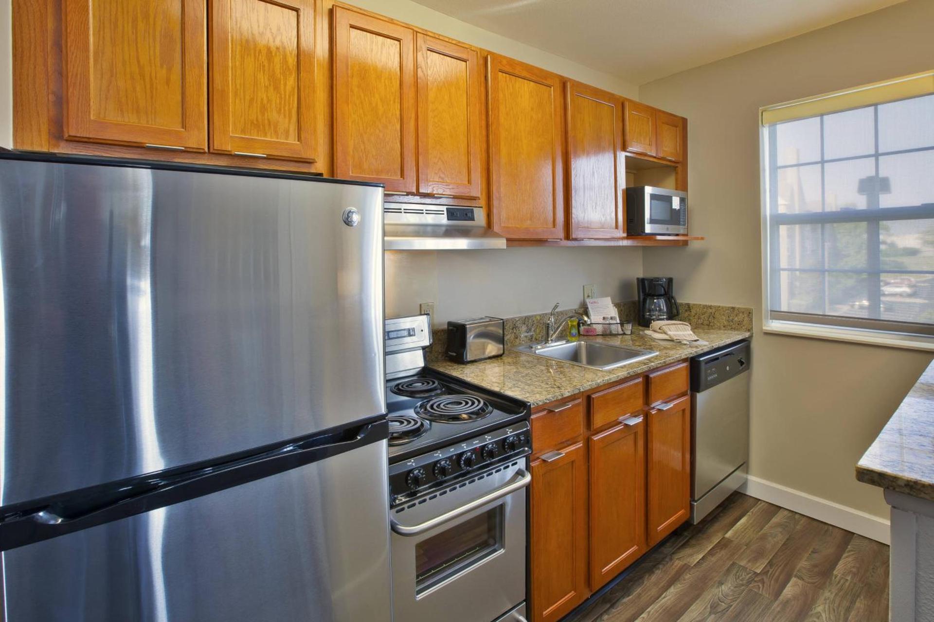 TownePlace Suites Detroit Sterling Heights photo 11