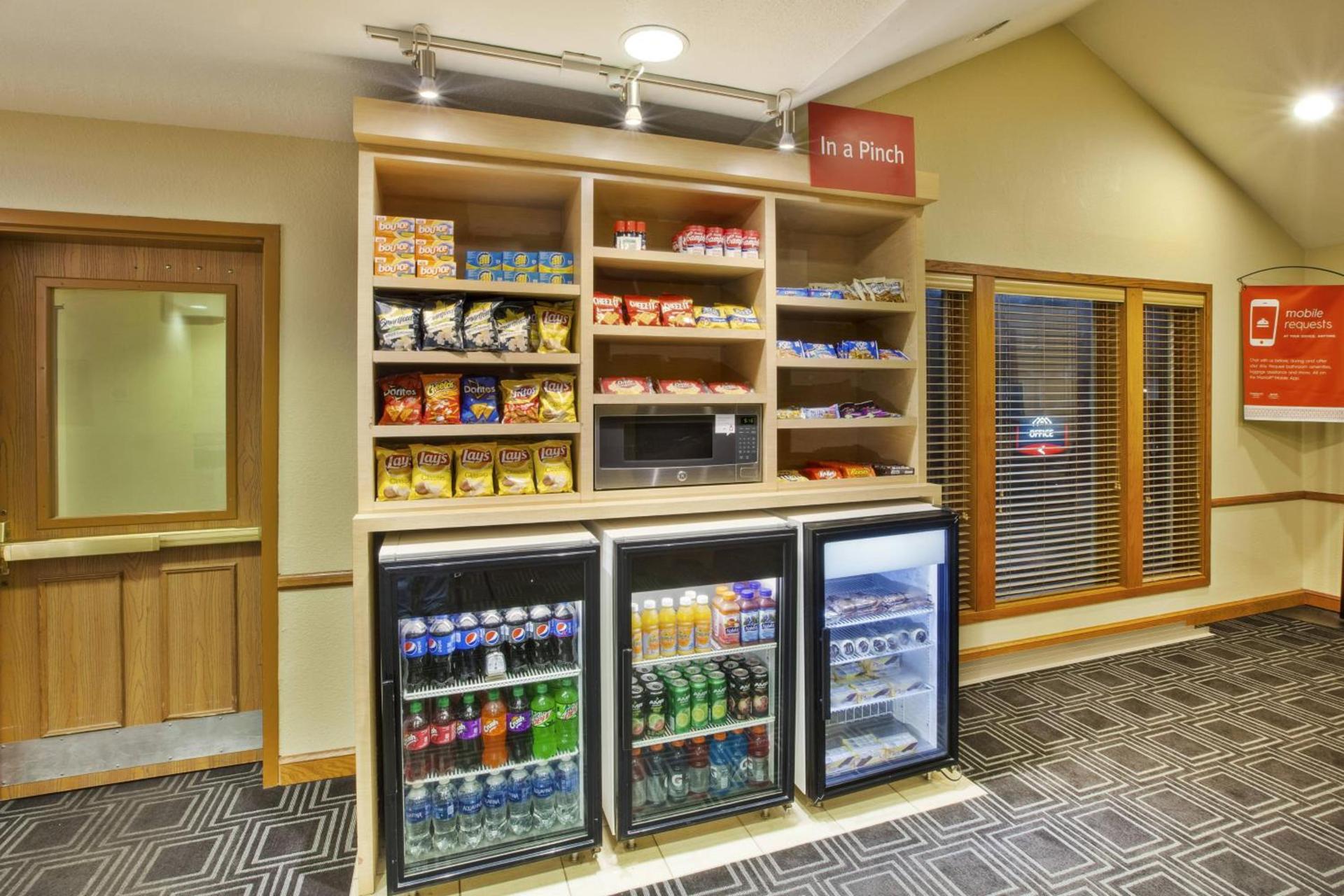 TownePlace Suites Detroit Sterling Heights photo 15