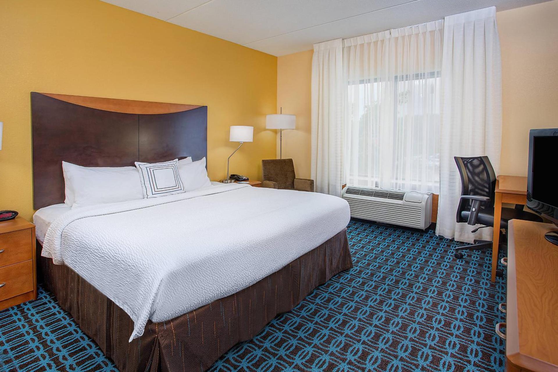 Fairfield Inn & Suites Kodak photo 5