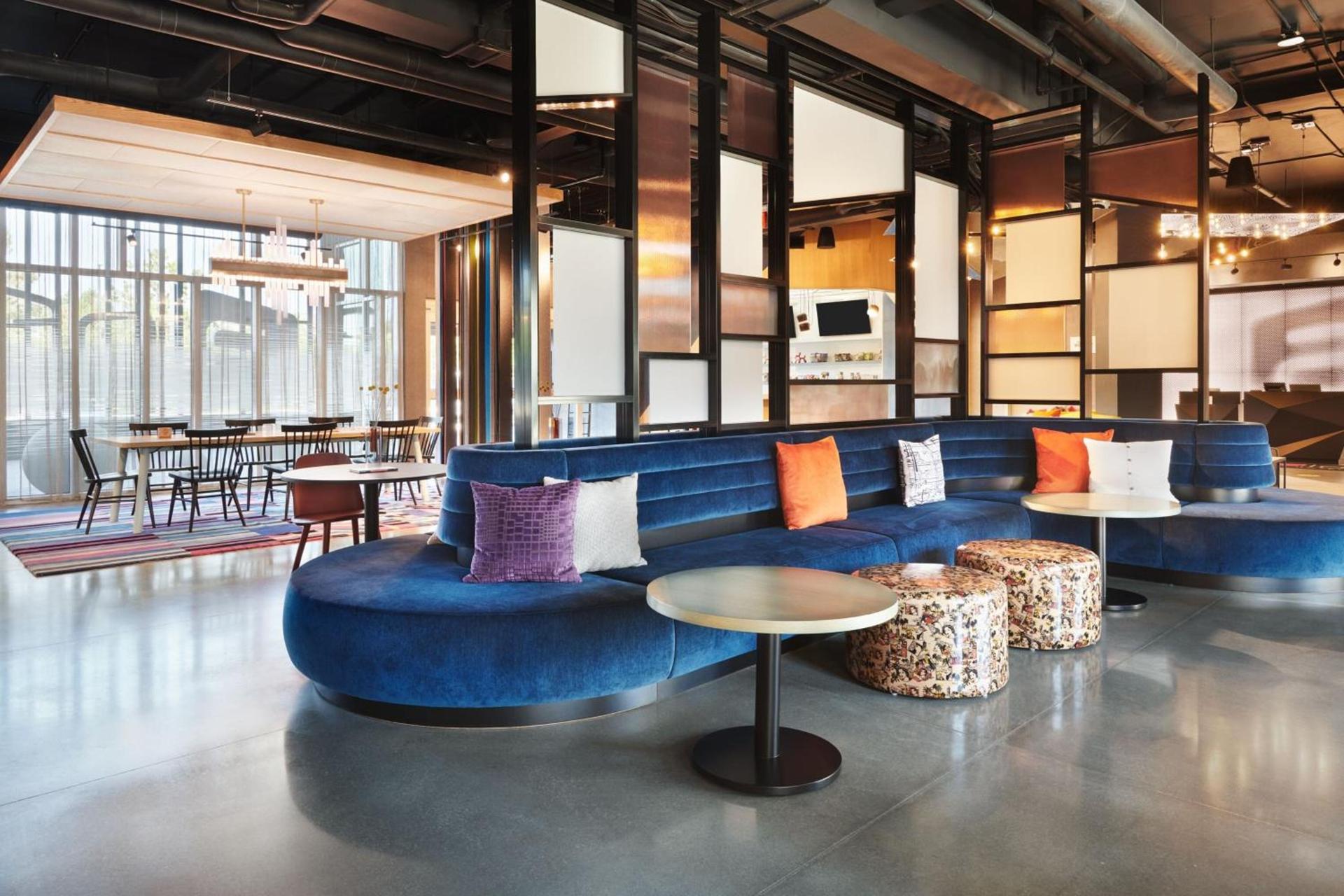 Aloft by Marriott Atlanta Perimeter Center photo 17