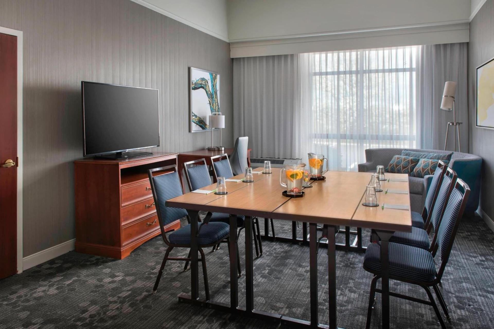 Courtyard by Marriott Basking Ridge photo 26