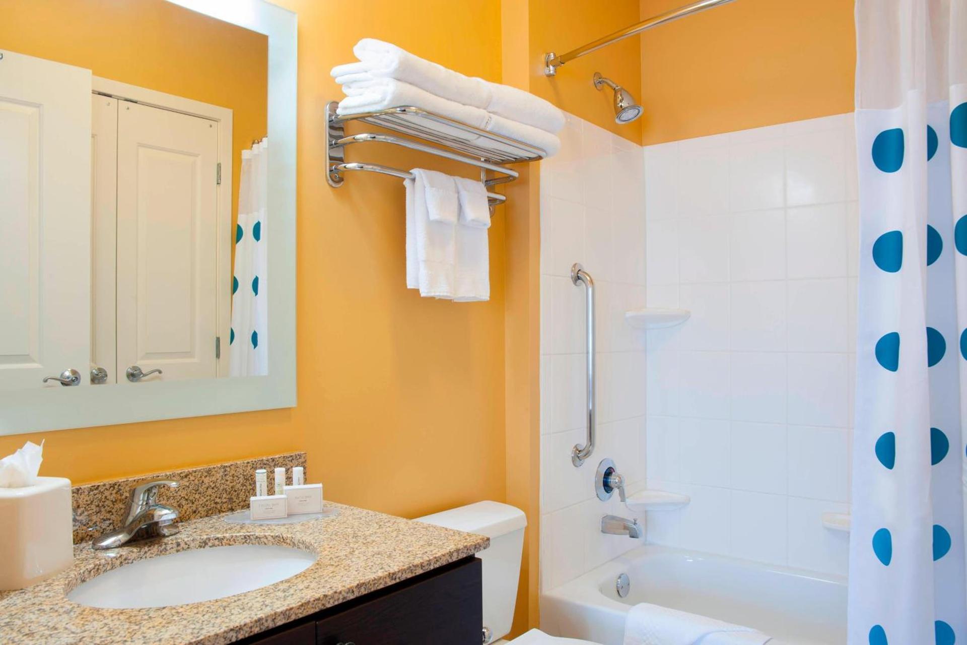 TownePlace Suites Des Moines Urbandale photo 12