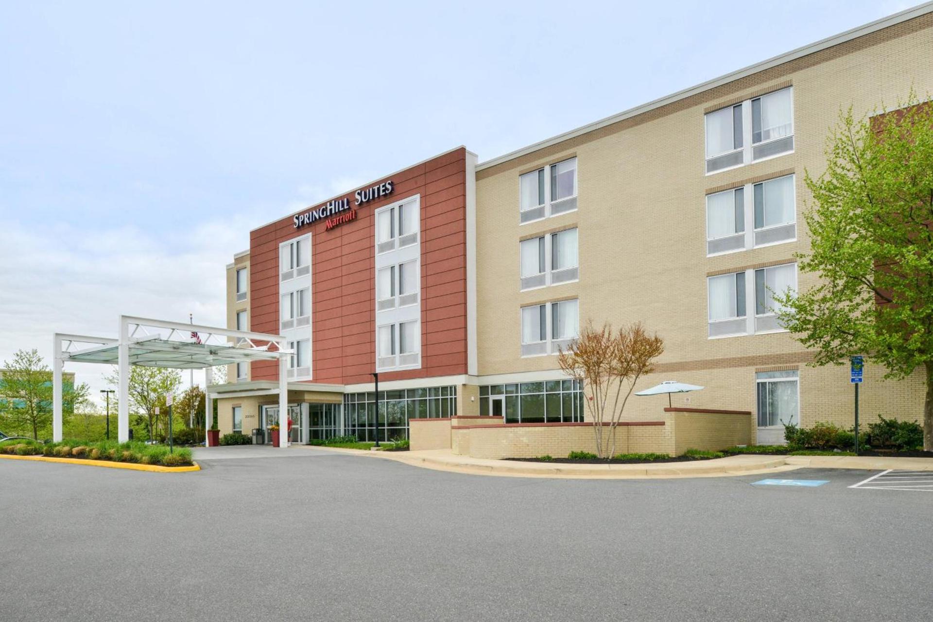 SpringHill Suites Ashburn Dulles North photo 2