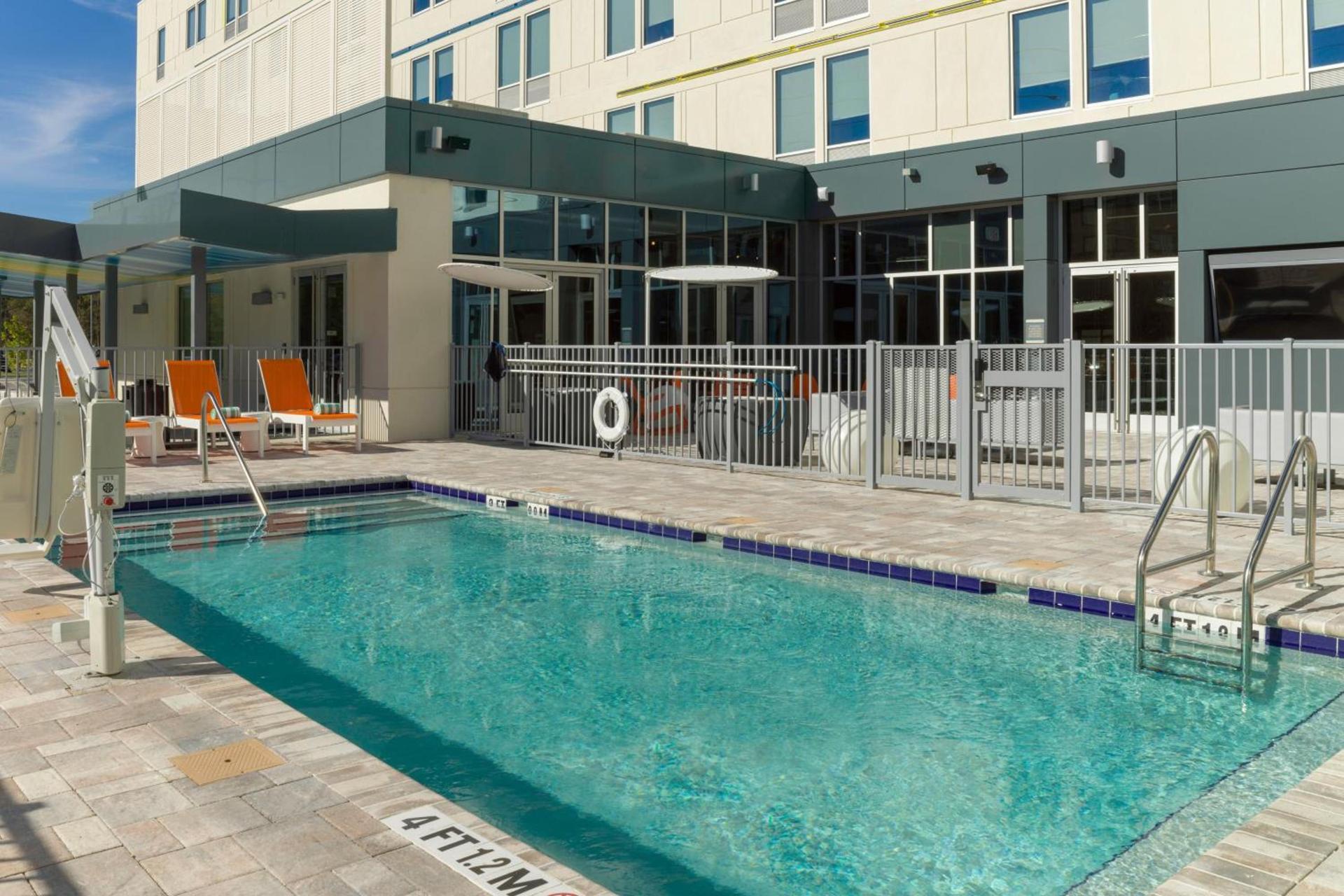 Aloft by Marriott Gainesville University Area photo 19