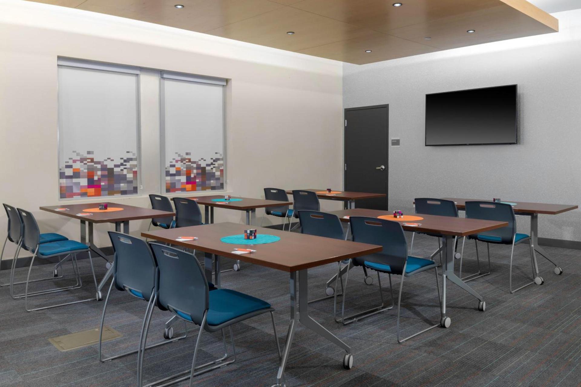 Aloft by Marriott Gainesville University Area photo 22