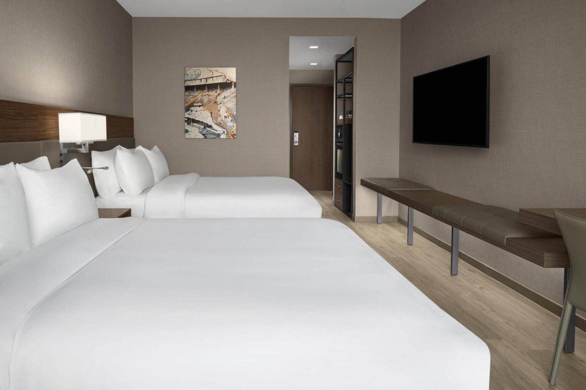 AC Hotel by Marriott Columbus Downtown photo 9