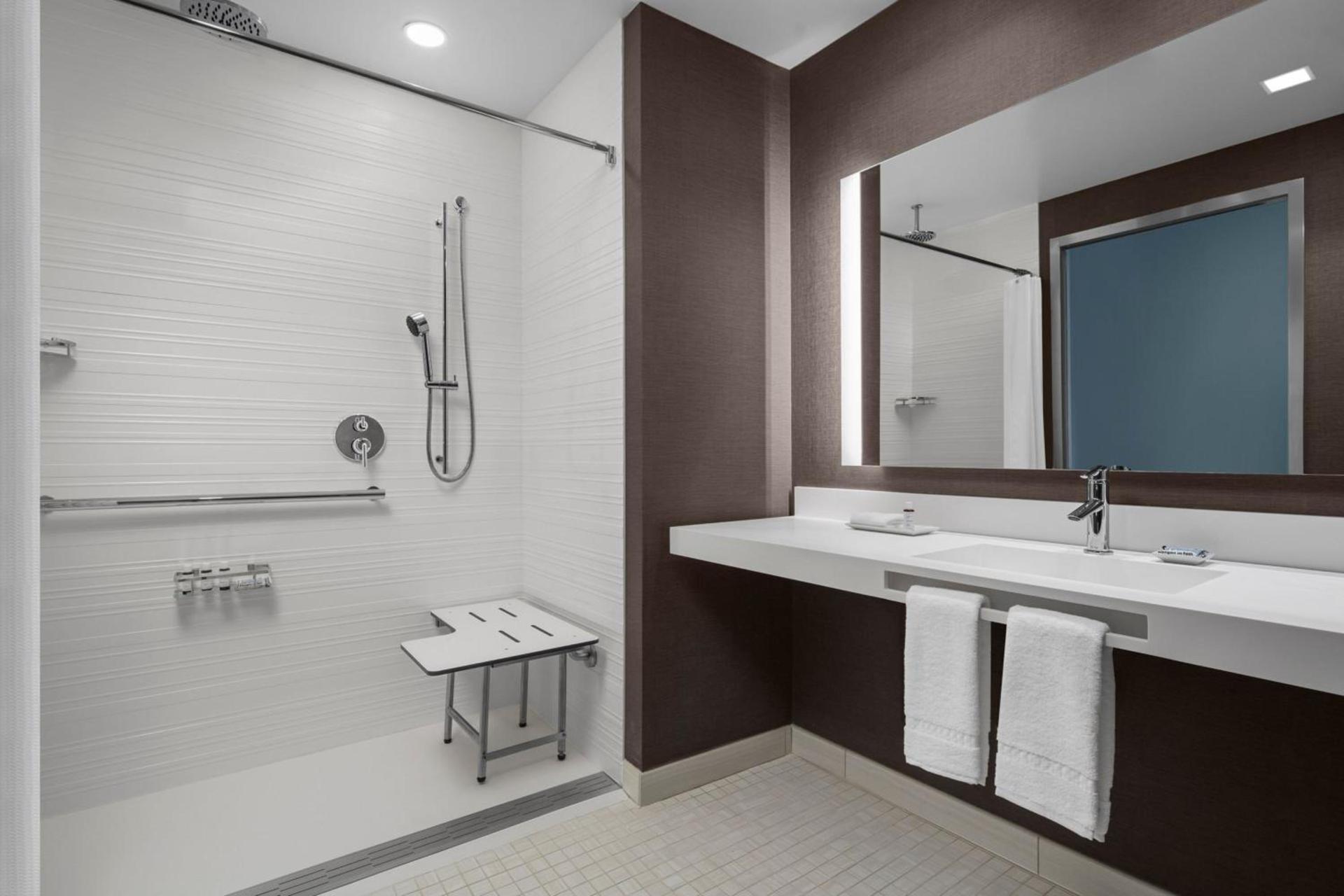 AC Hotel by Marriott Columbus Downtown photo 16