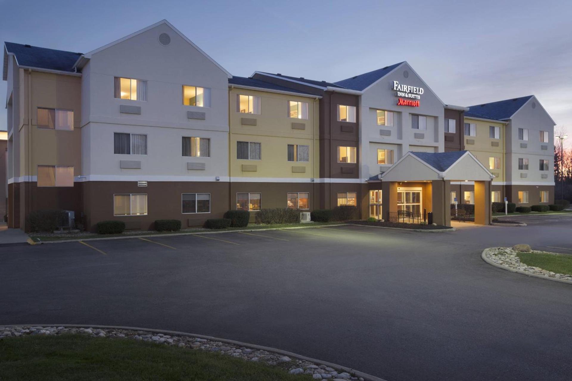 Fairfield Inn & Suites Mansfield Ontario — hotel in Mansfield