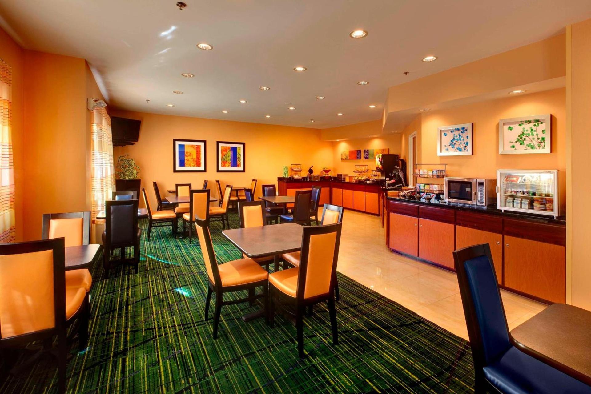 Fairfield Inn and Suites St Petersburg Clearwater photo 15