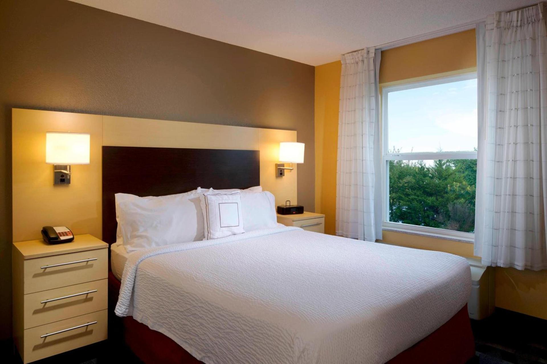TownePlace Suites by Marriott Jacksonville photo 5