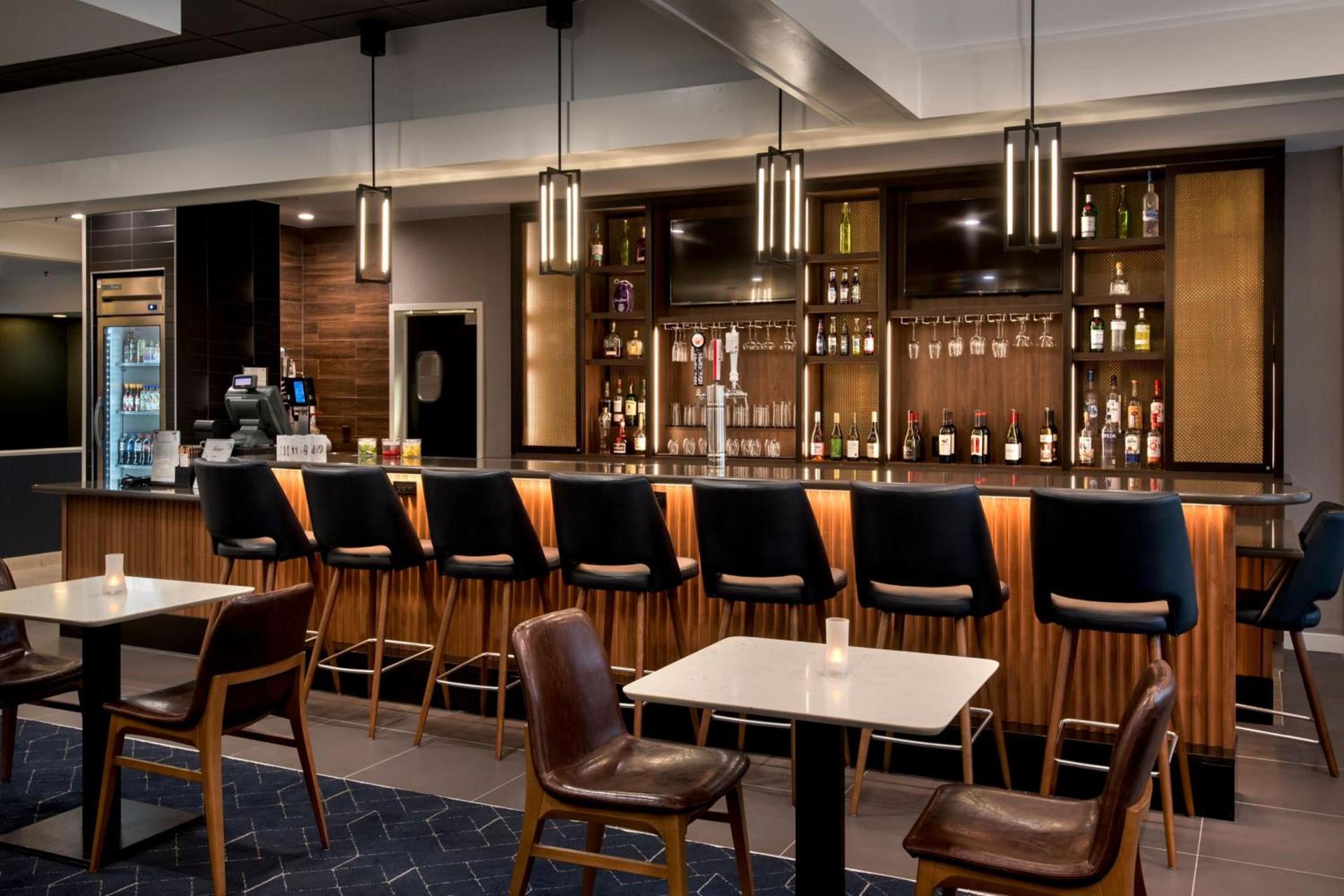 Courtyard by Marriott New Carrollton Landover photo 27