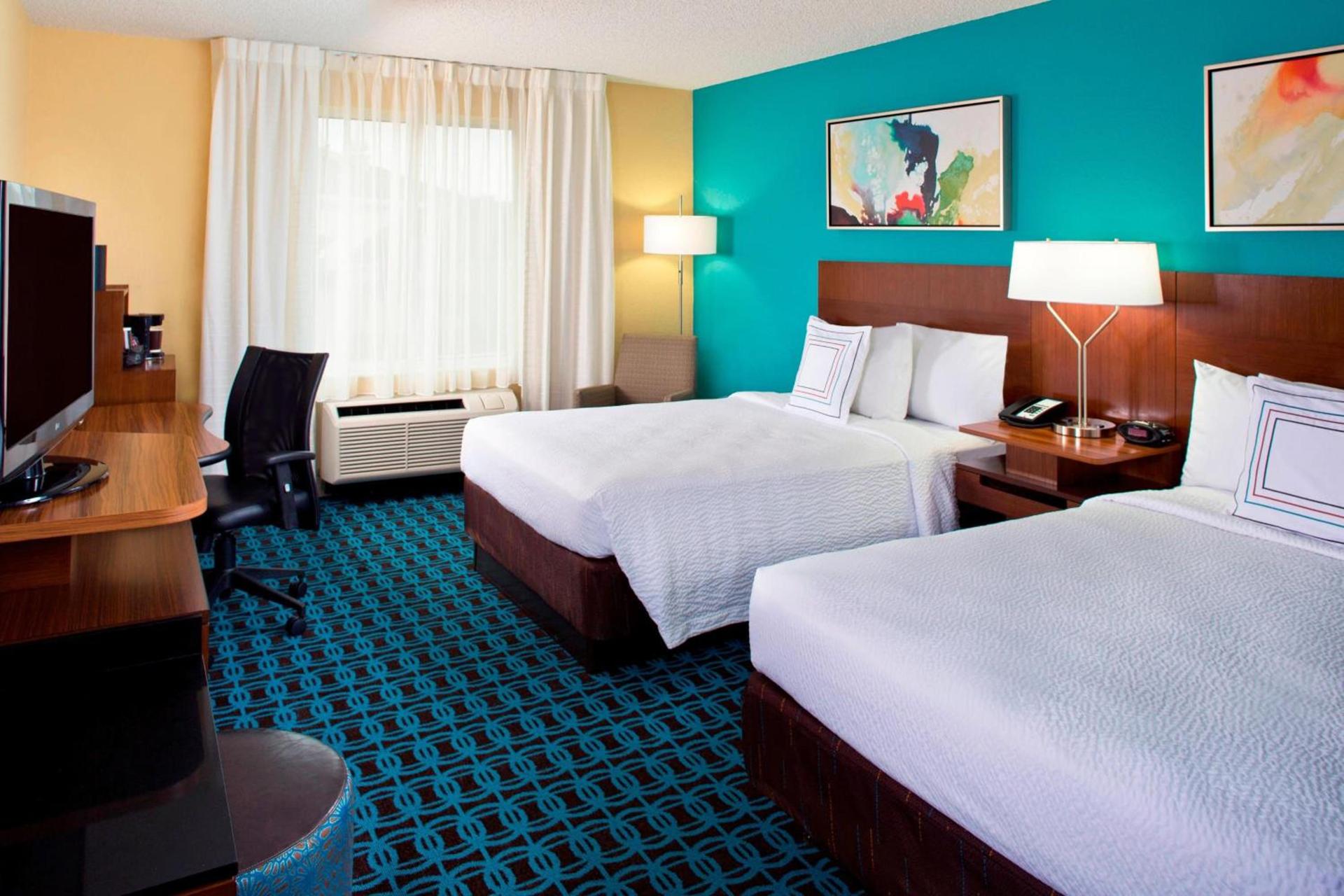 Fairfield Inn & Suites by Marriott Orlando Lake Buena Vista in the Marriott Village photo 9