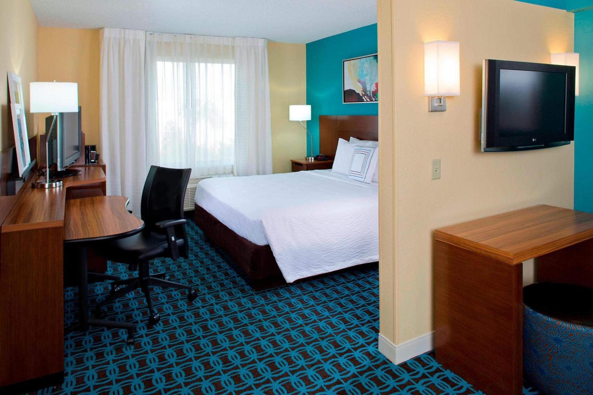Fairfield Inn & Suites by Marriott Orlando Lake Buena Vista in the Marriott Village photo 18