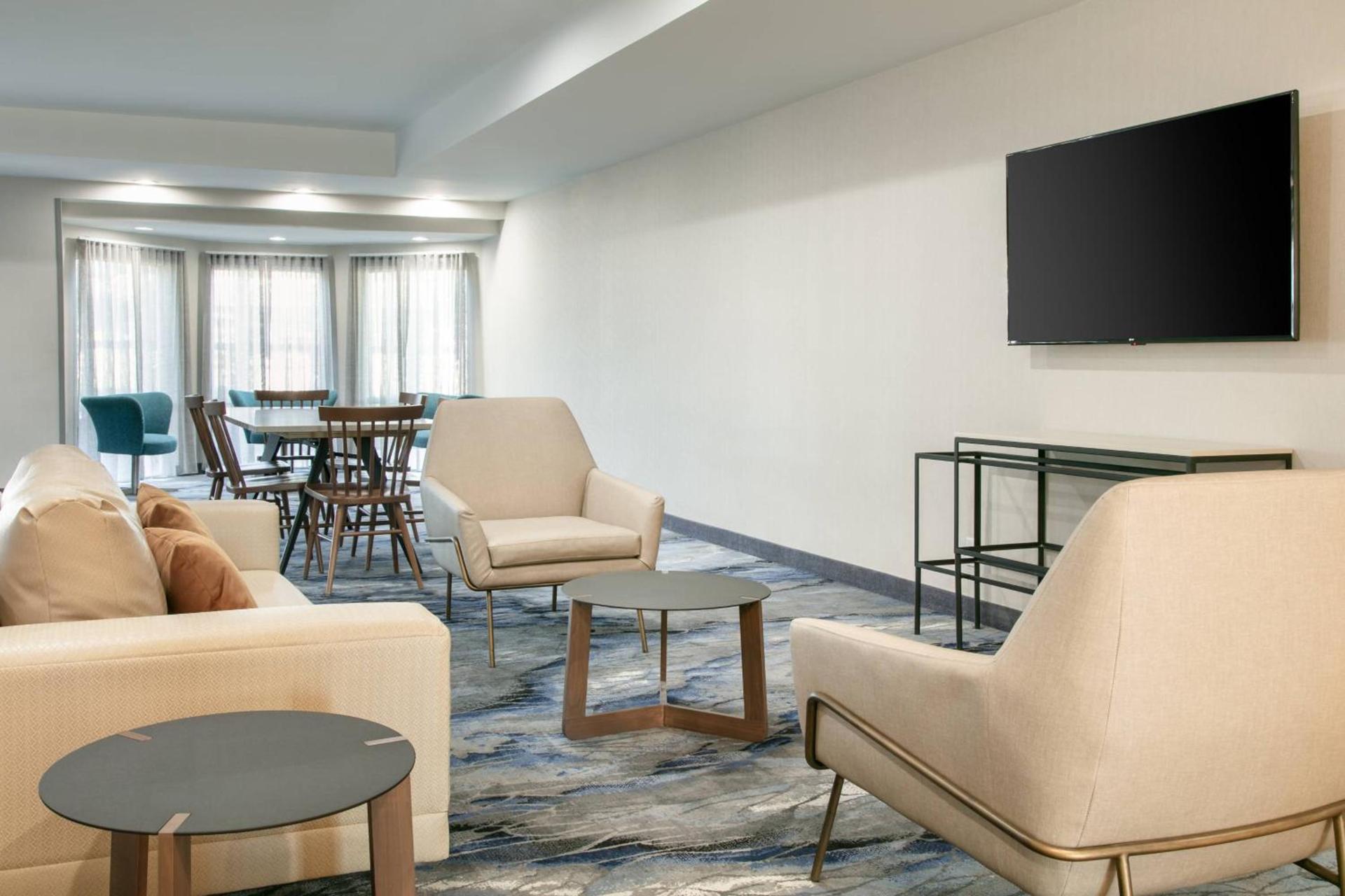 Fairfield Inn & Suites by Marriott Tulsa Central photo 10