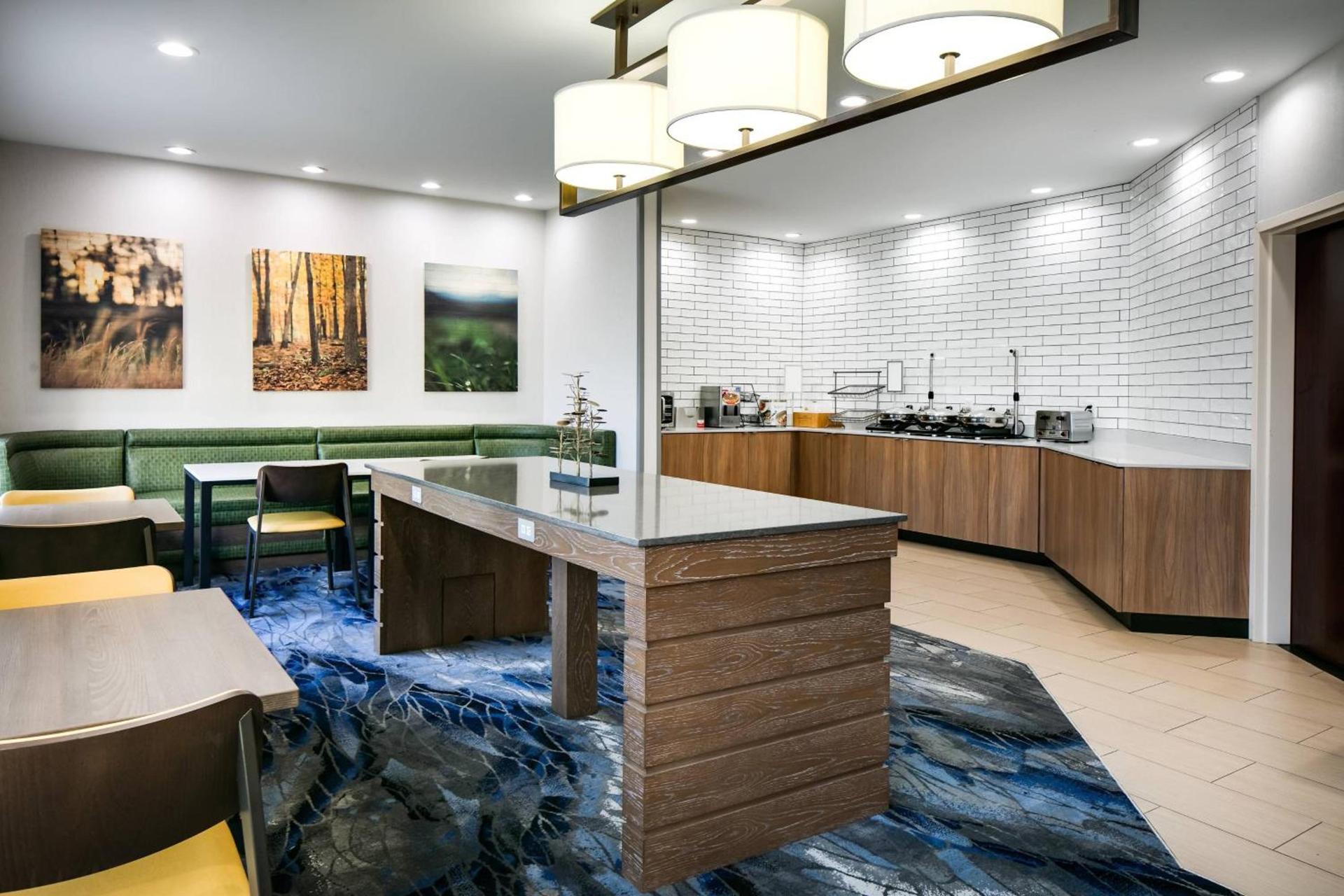 Fairfield Inn & Suites by Marriott Tulsa Central photo 23