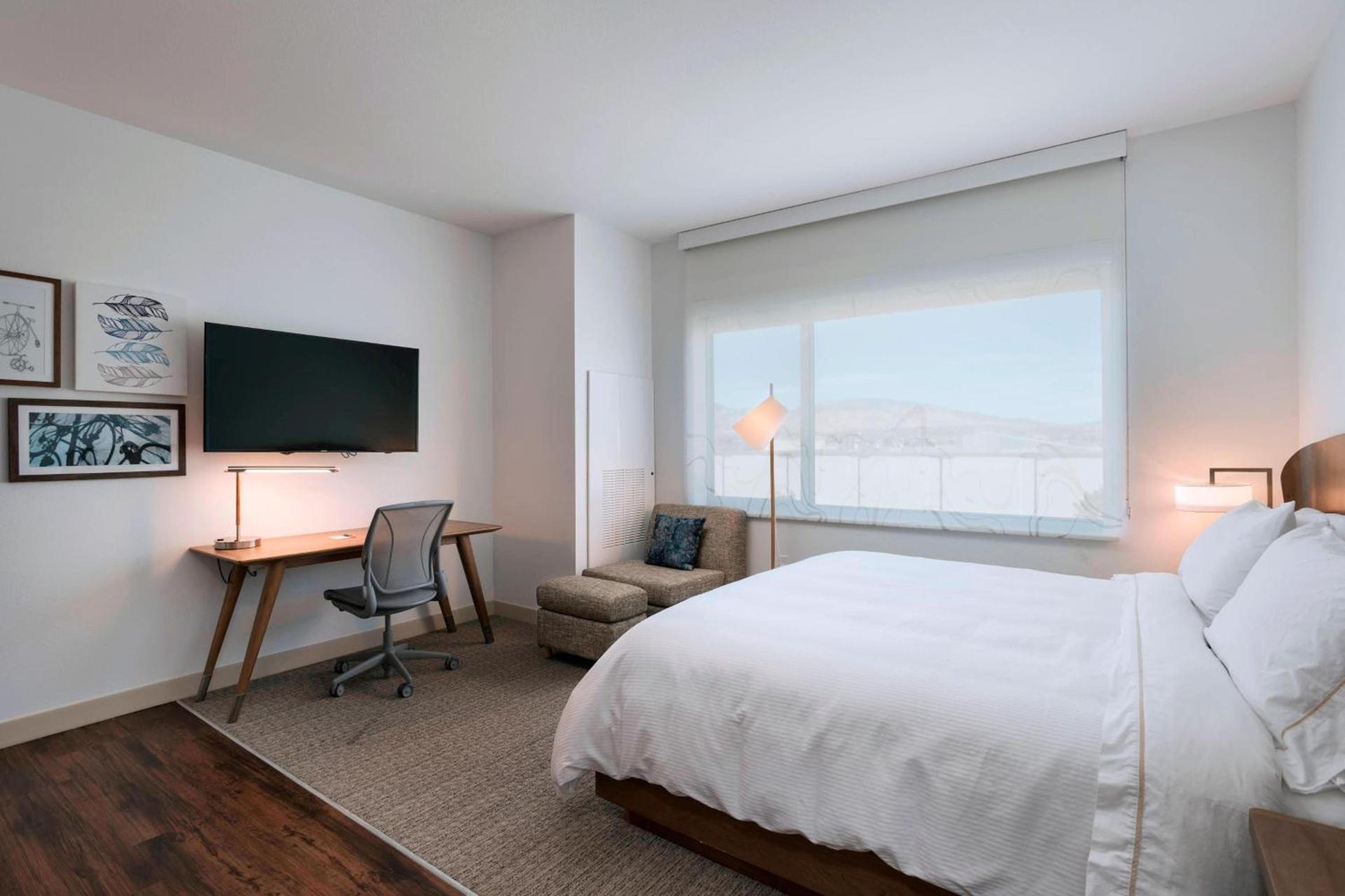 Element by Marriott Palmdale photo 11