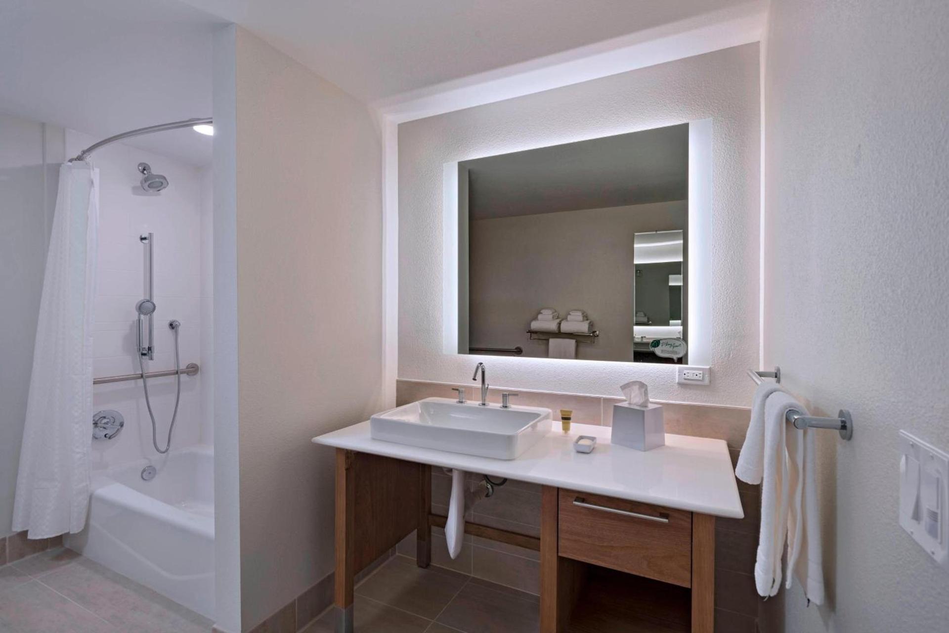 Element by Marriott Palmdale photo 14