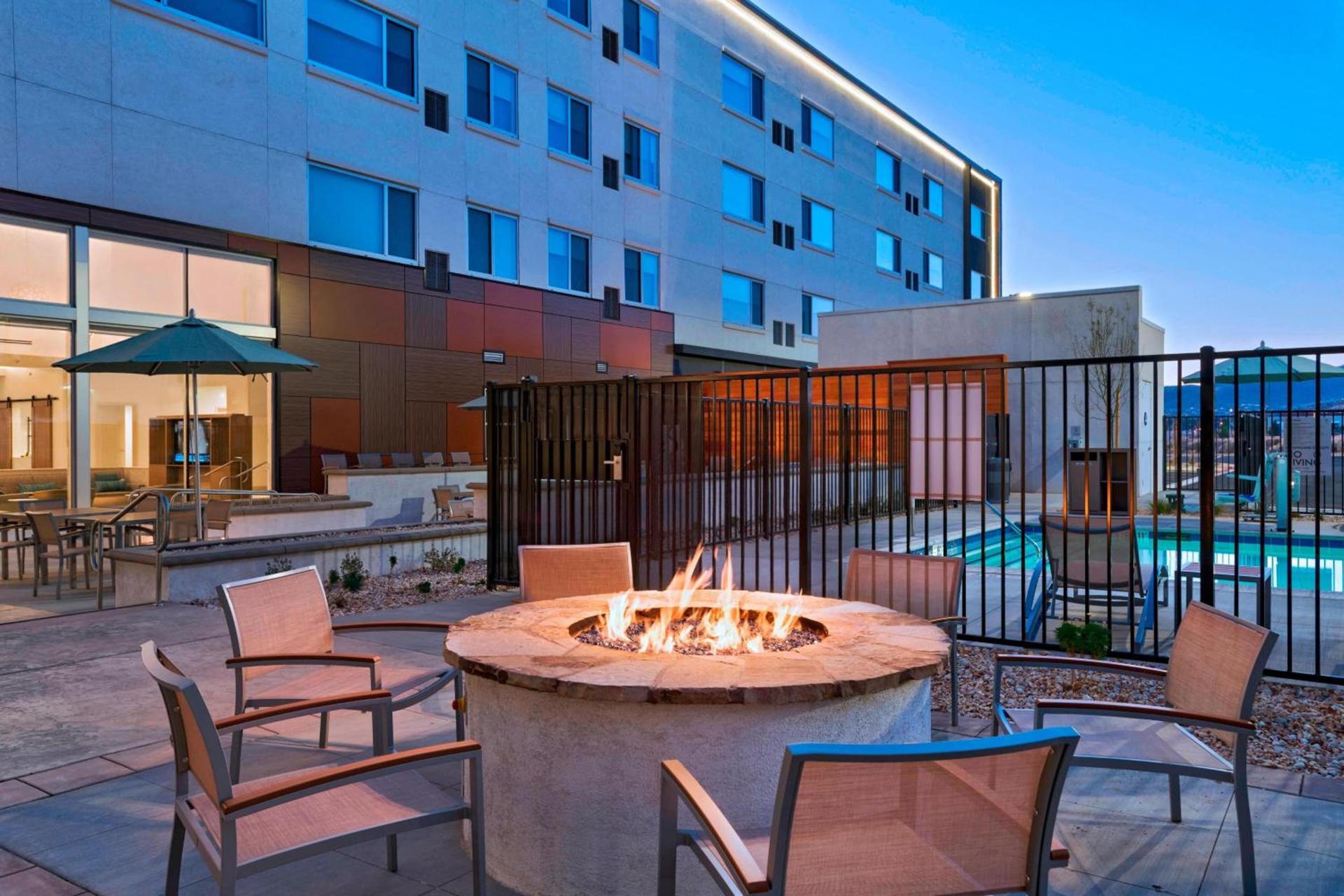 Element by Marriott Palmdale photo 16