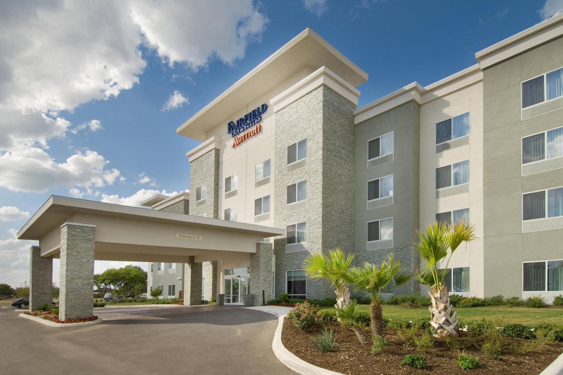 Fairfield Inn & Suites by Marriott New Braunfels photo 2